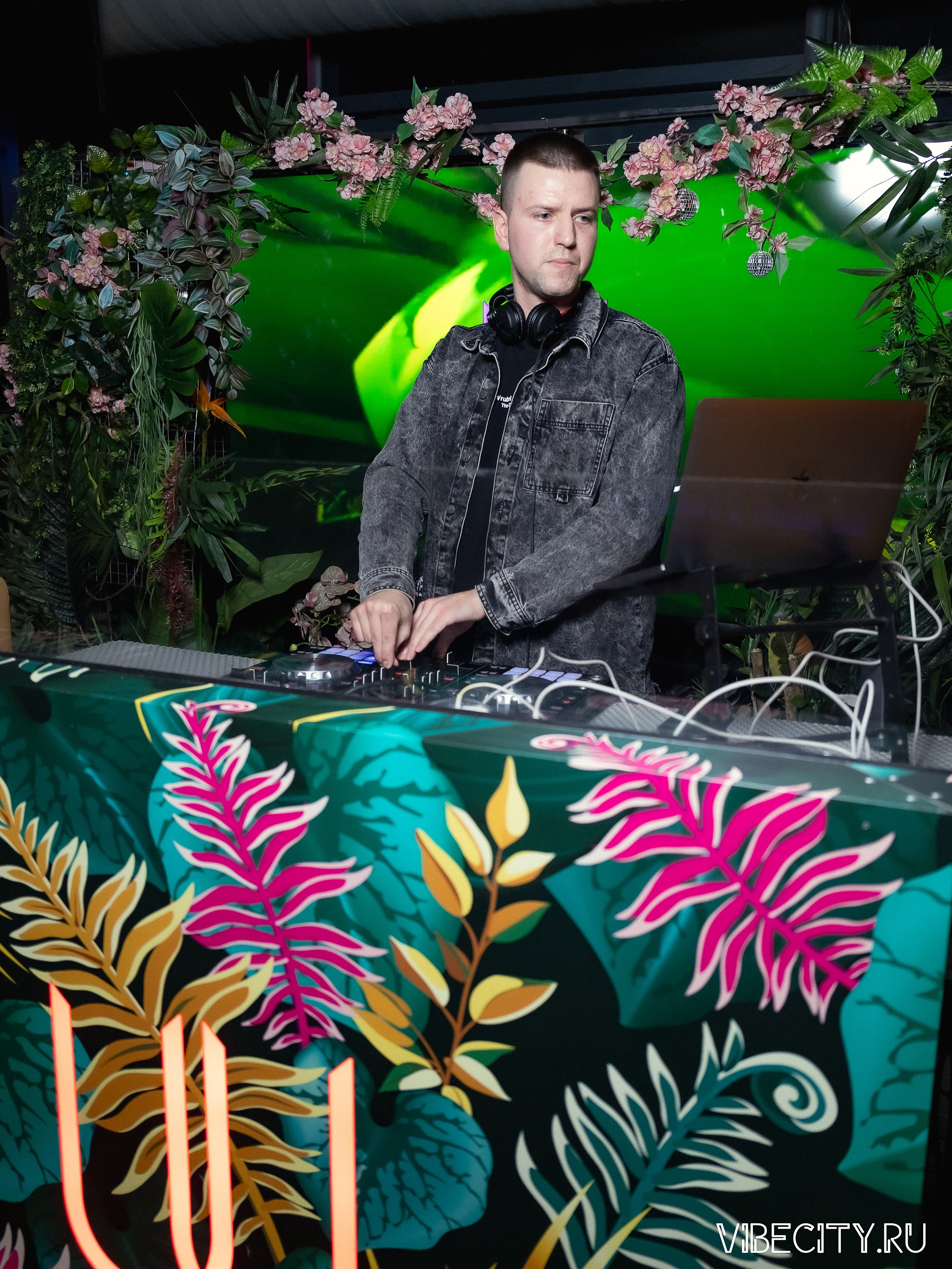 DOUBLE U. VIBECITY.RU Вайб Сити Ру Фоторепортажи Фотоотчеты Калининград