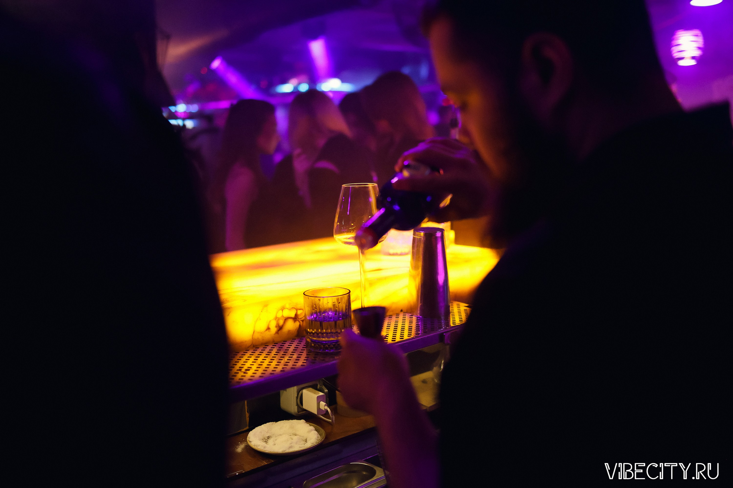 DOUBLE U. VIBECITY.RU Вайб Сити Ру Фоторепортажи Фотоотчеты Калининград