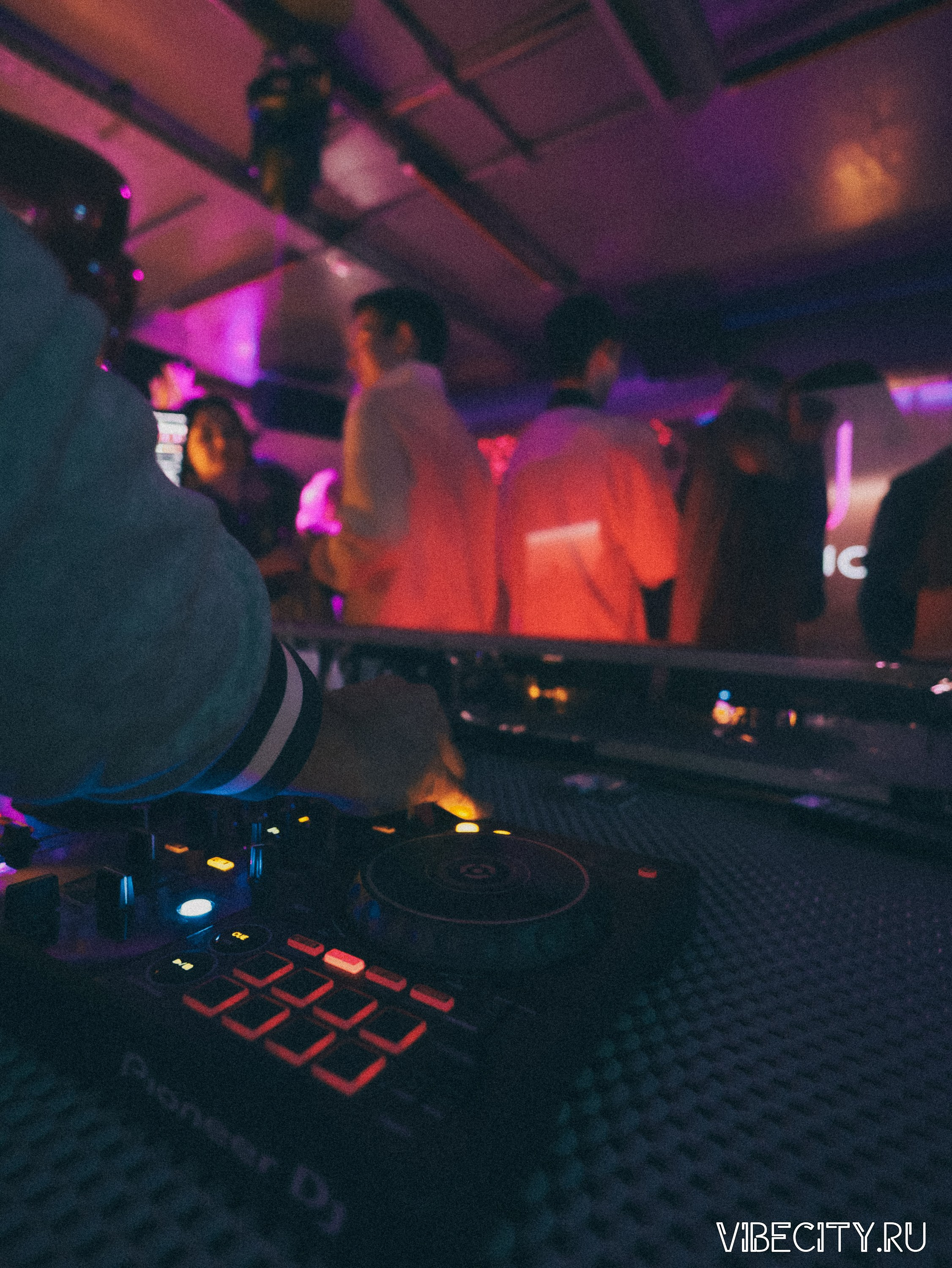 DOUBLE U. VIBECITY.RU Вайб Сити Ру Фоторепортажи Фотоотчеты Калининград