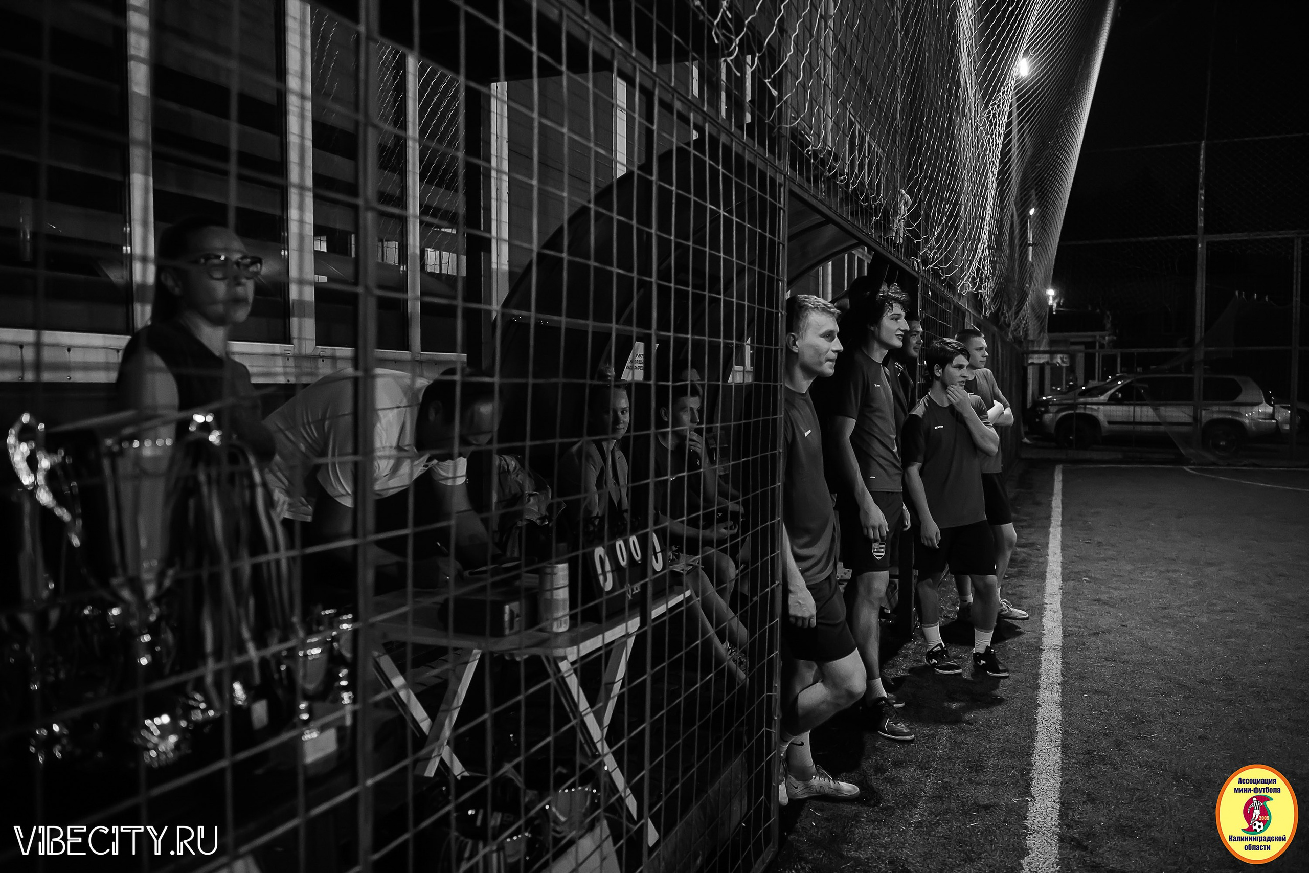 ФИНАЛЬНЫЕ ИГРЫ КУБКА МИНИ-ФУТБОЛЬНОЙ ЛИГИ И КУБКА КОРПОРАТИВНОЙ МФЛ 2025. VIBECITY.RU Вайб Сити Ру Фоторепортажи Фотоотчеты Калининград