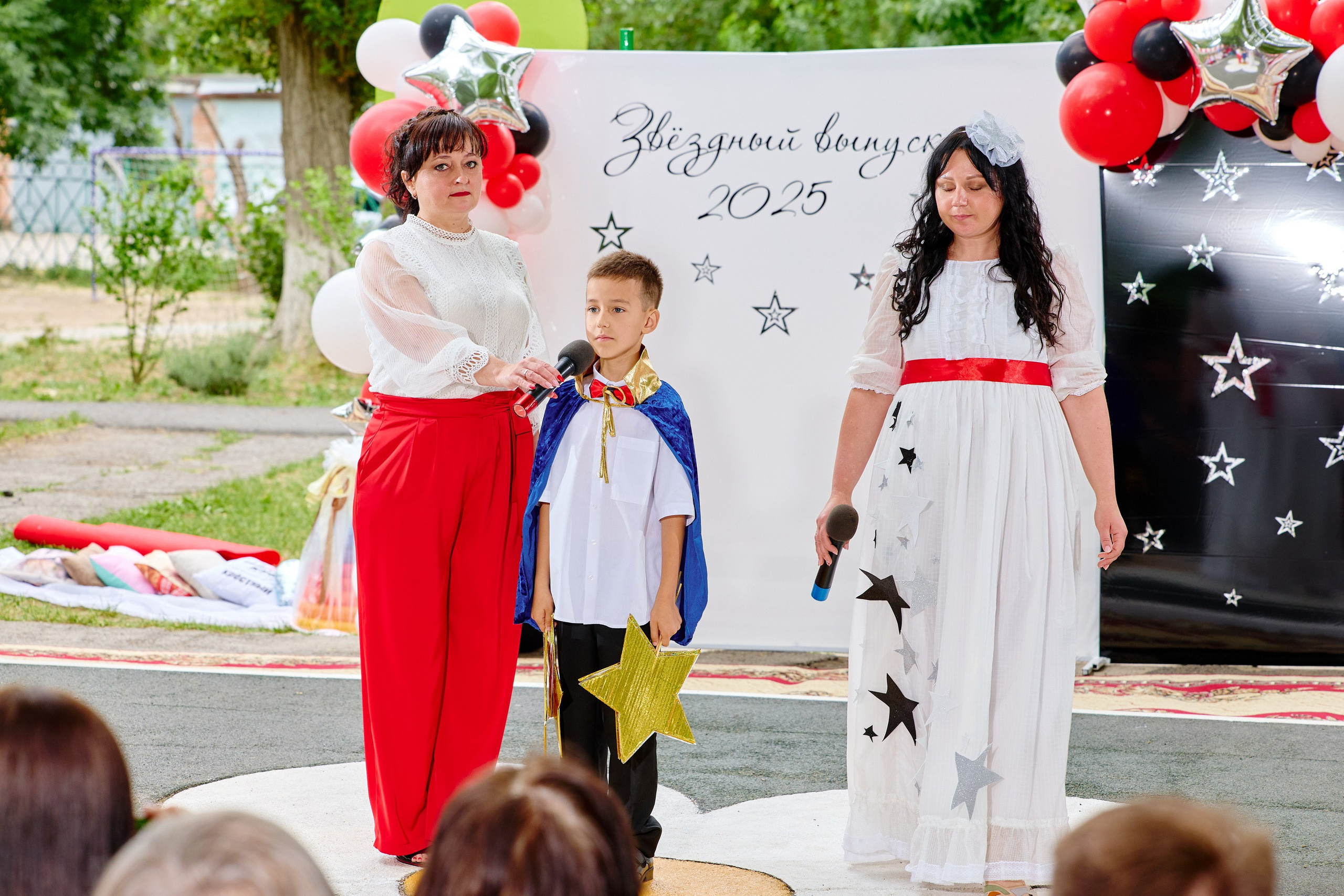 Выпускной 45 сад. Фотограф Выпускные альбомы Таганрог Сергей Коробченко