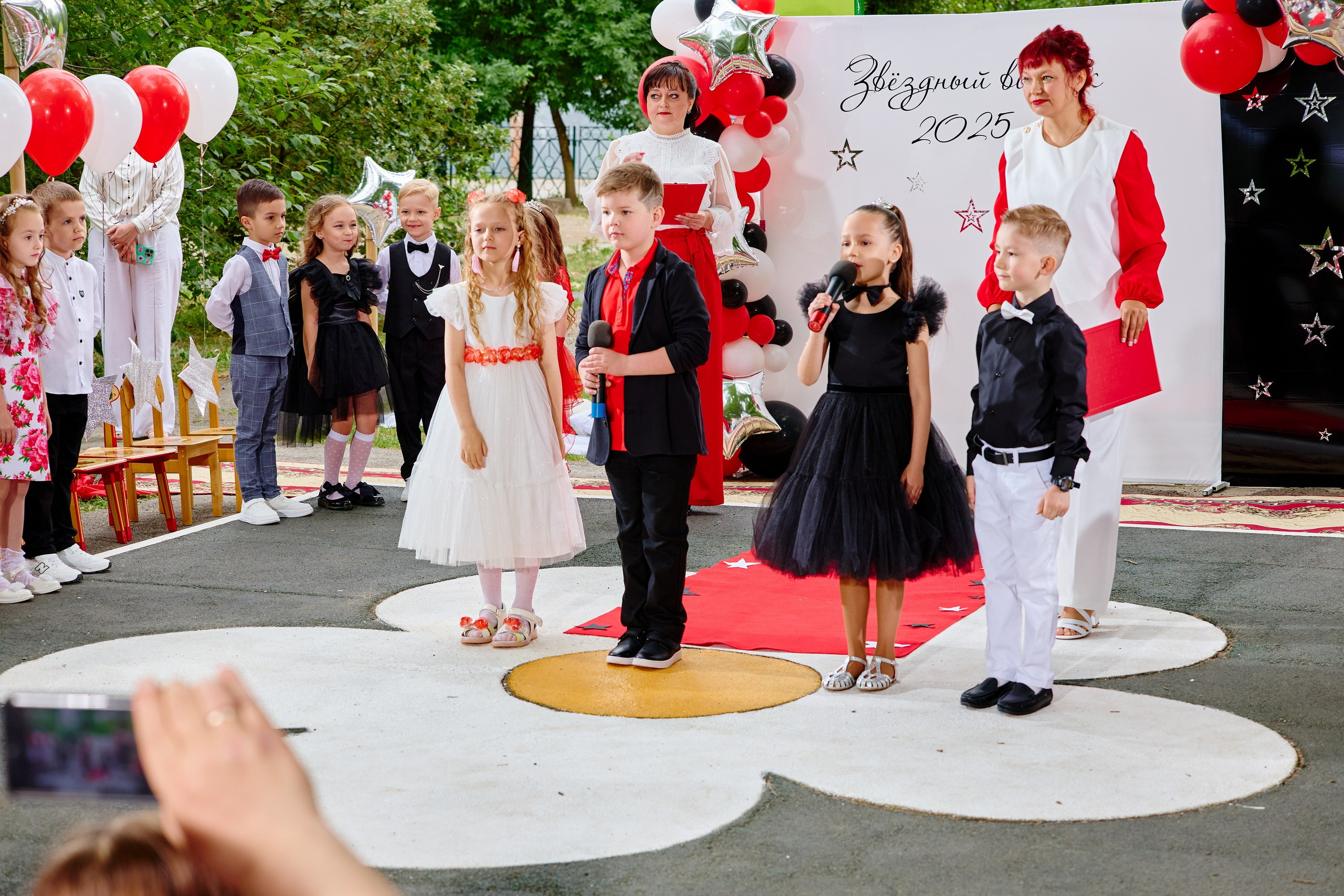 Выпускной 45 сад. Фотограф Выпускные альбомы Таганрог Сергей Коробченко