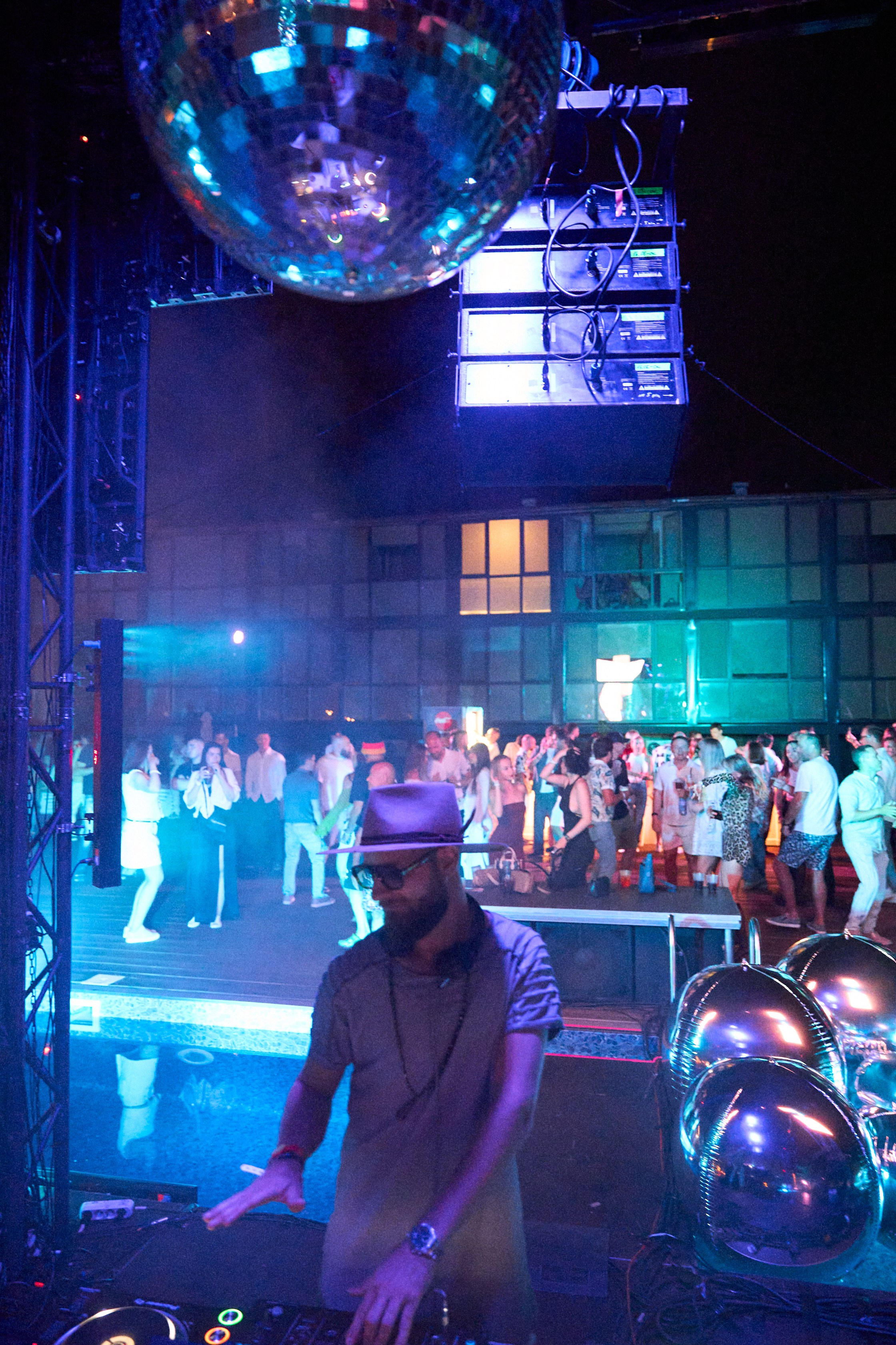 FACE2FACE. Фотограф Максим Маркелов