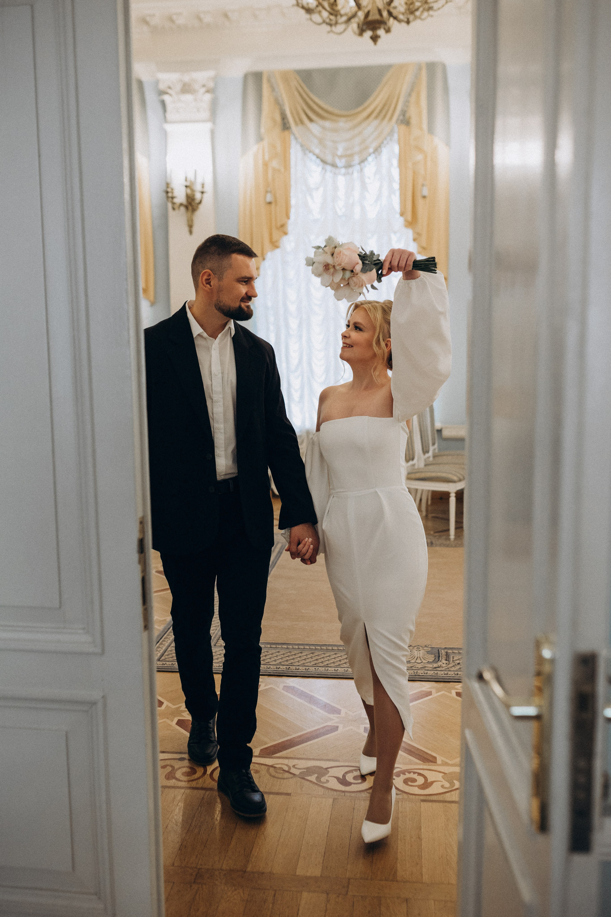 Михаил и Анастасия | Загс Кировского района. Свадебный и love story фотограф в Санкт-Петербурге