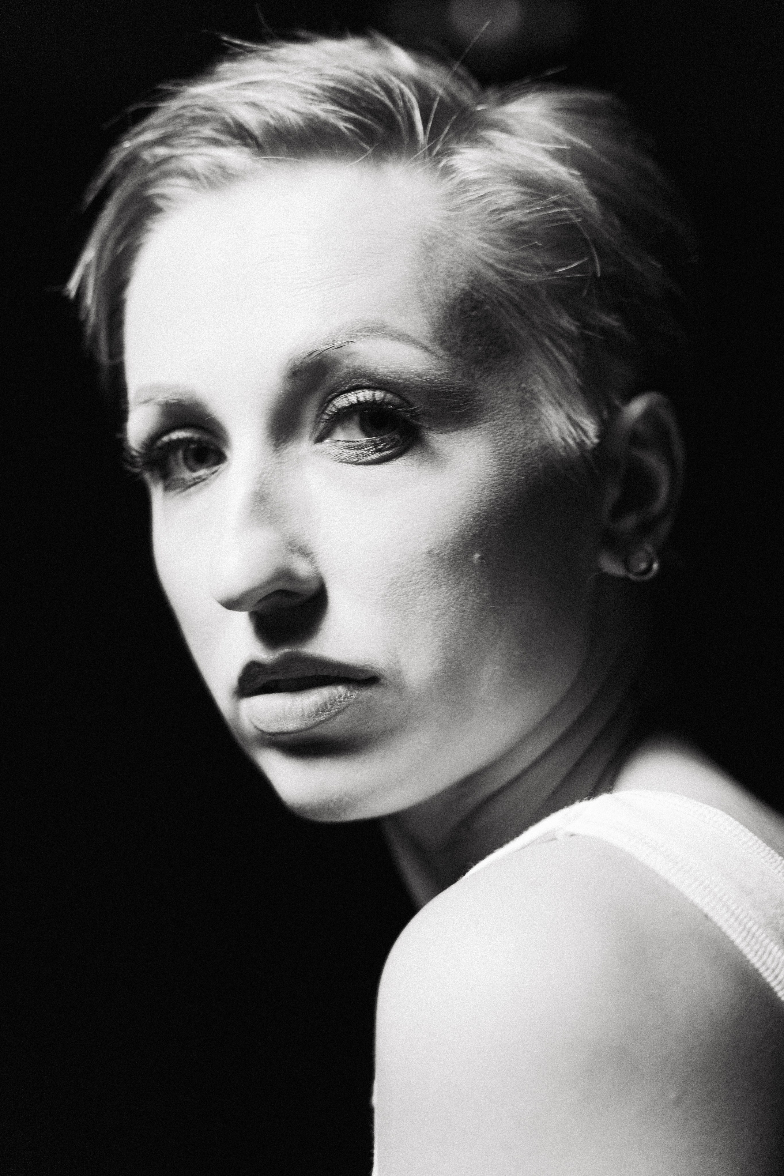 ◦ Аня ◦. Главная