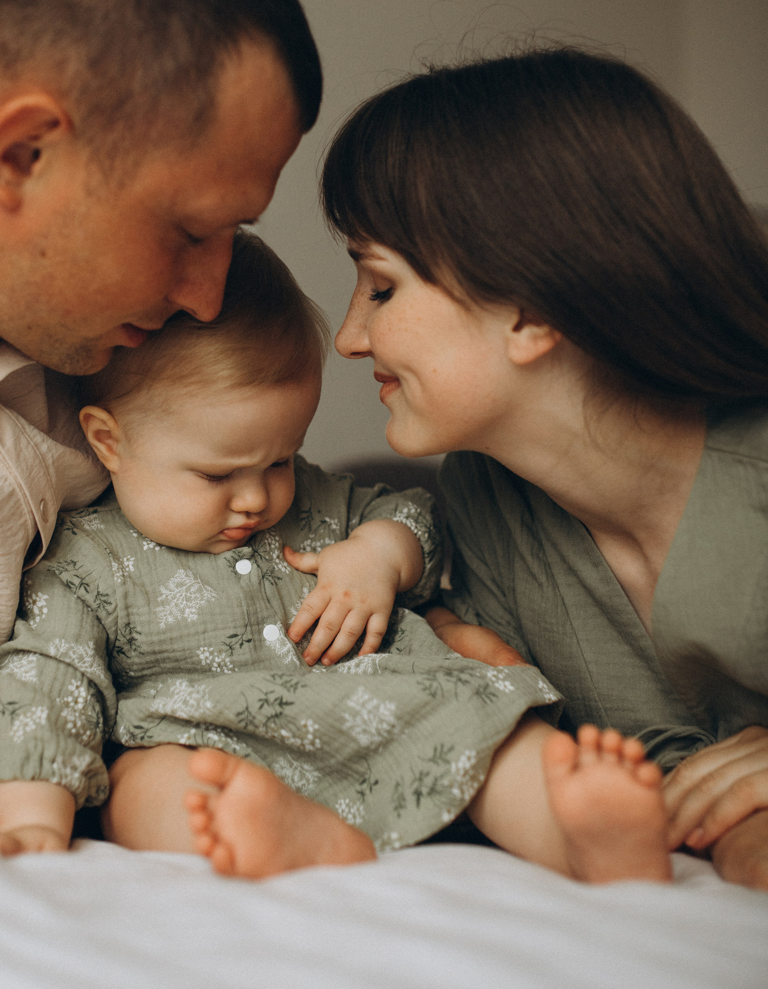Вероника Валера и Оливия. Семейный фотограф в Москве Алина Савченко