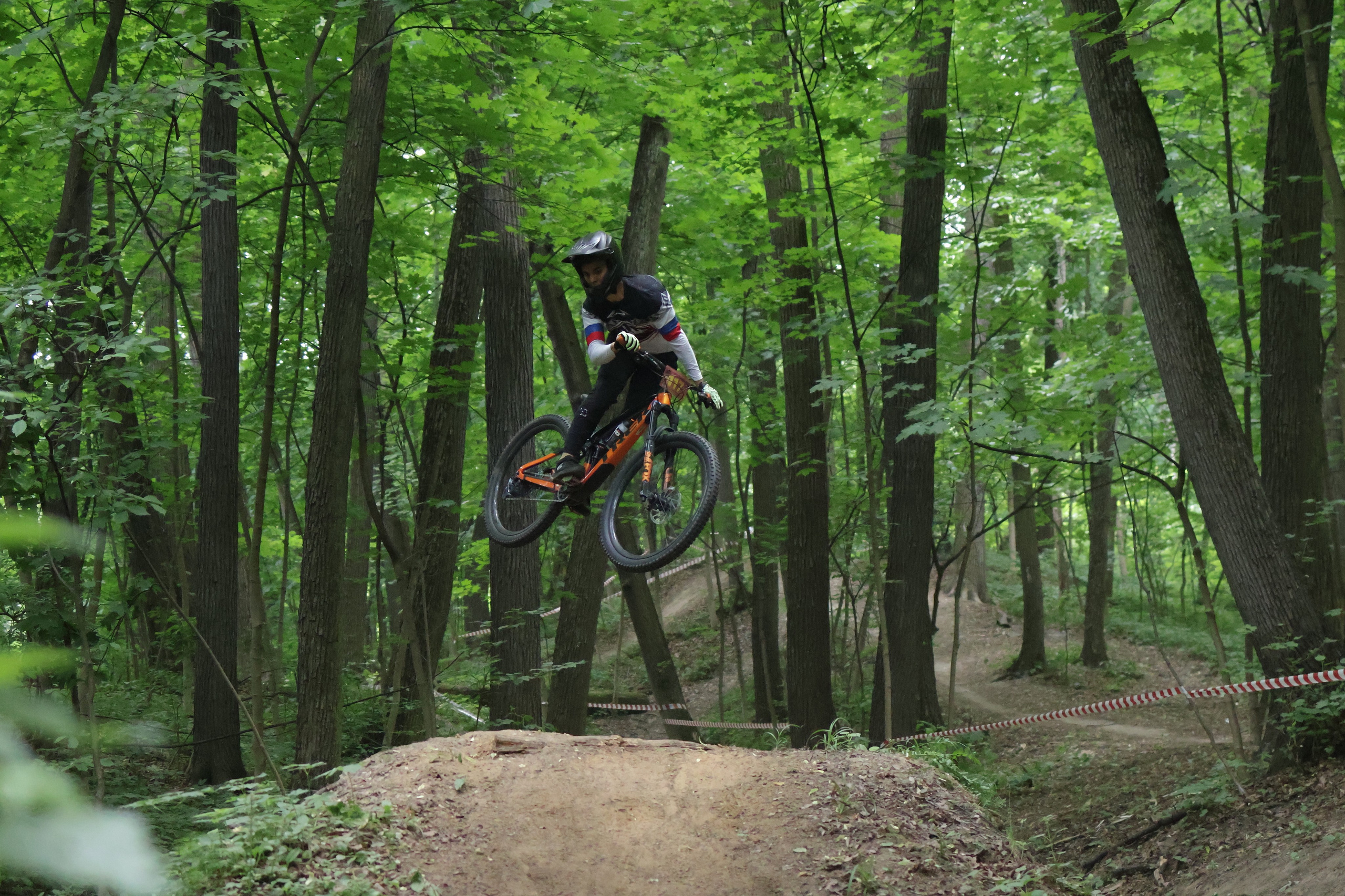 Мини DH в Филпарке. Спортивный и репортажный фотограф Ермакова Светлана