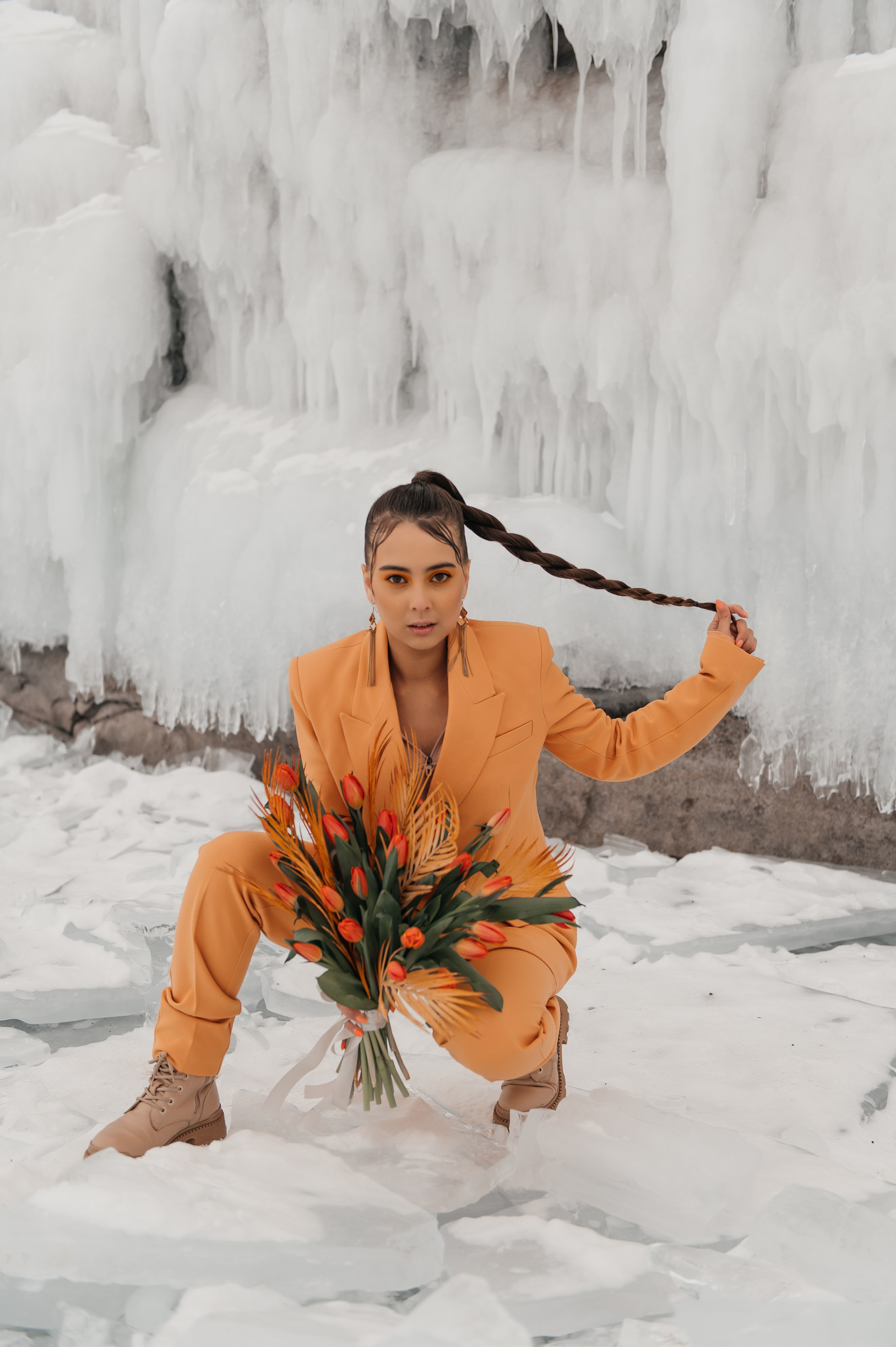 Женская съемка на Байкале. Фотограф Москва и Видеограф Москва