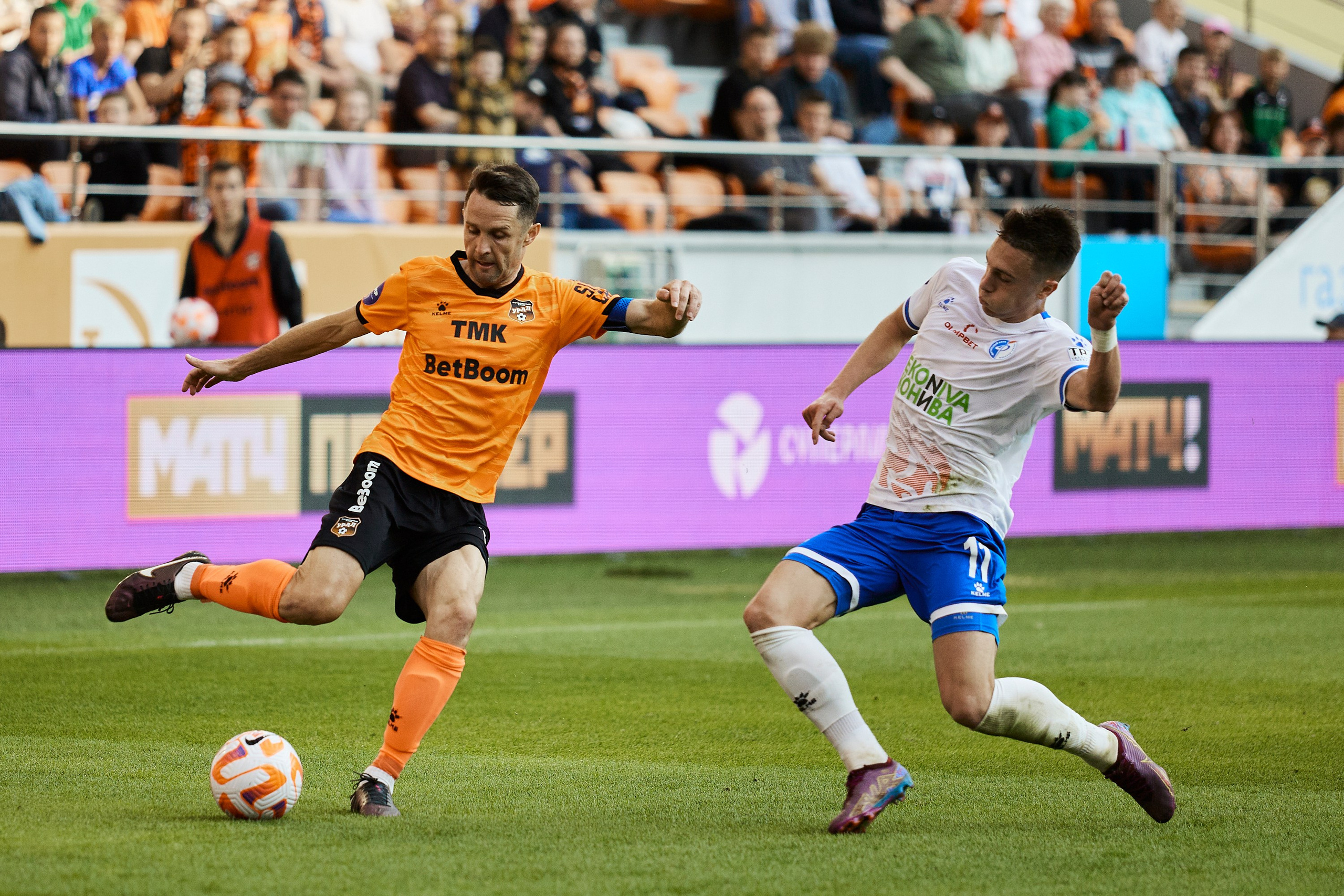 Мир РПЛ Сезон 23-24 «Урал — Факел». Валитов Тимур | Репортажный фотограф