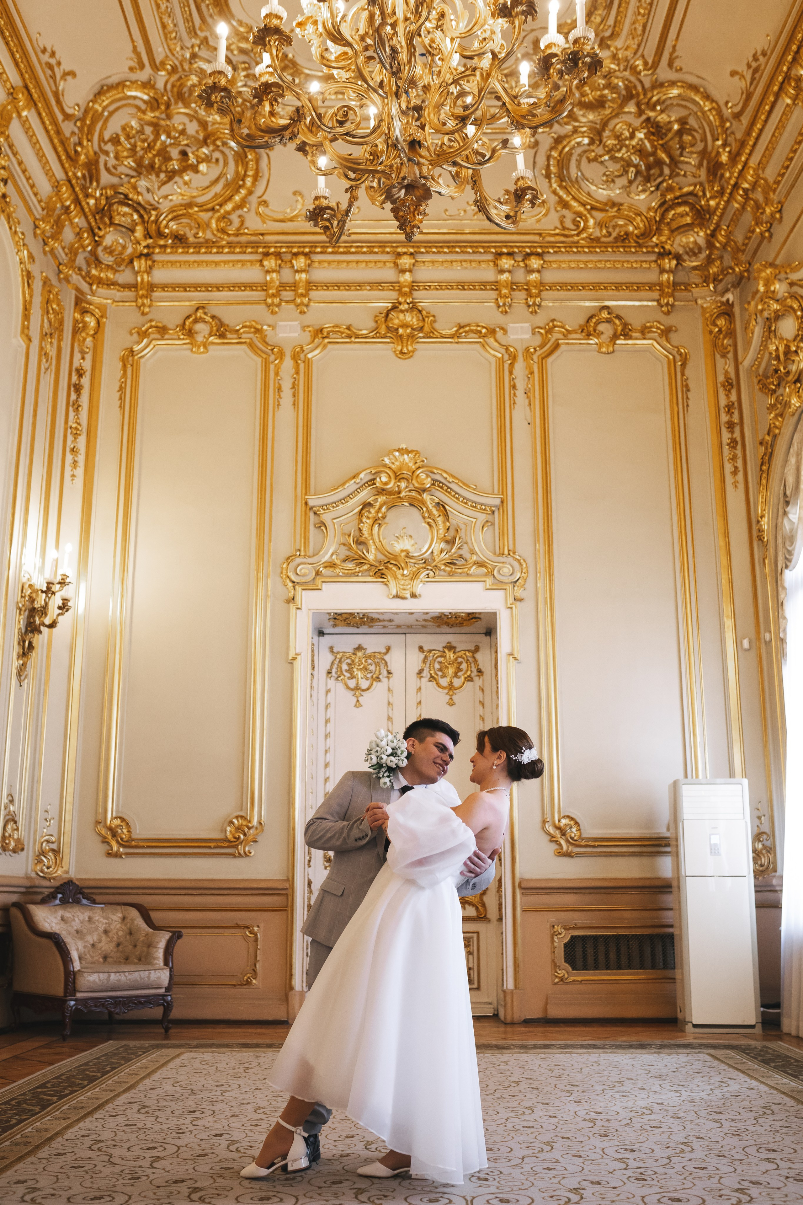 Загс на Английской набережной. Свадебный и женский фотограф в Санкт-Петербурге Муртеева Екатерина