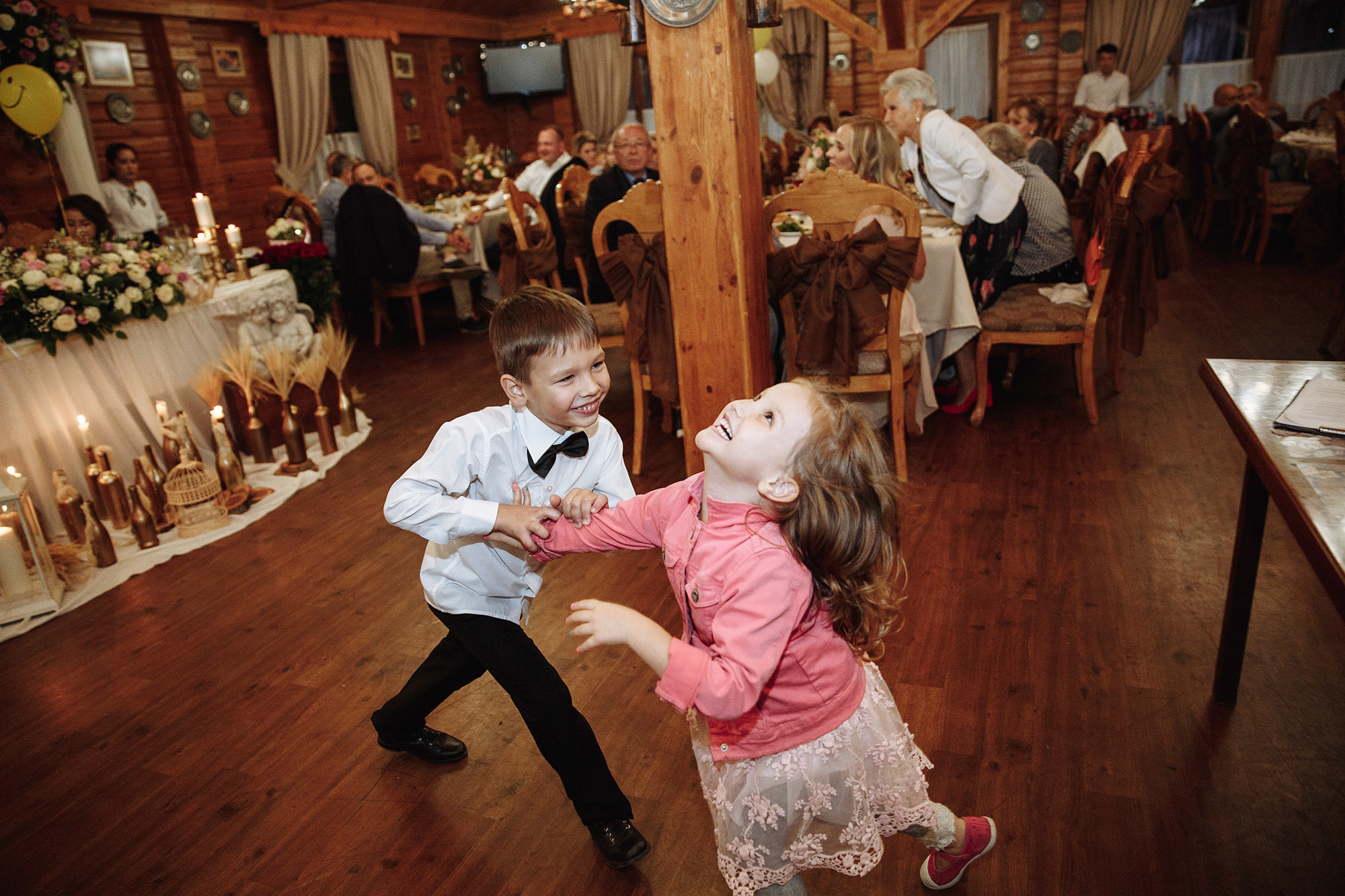 Свадьба в Алматы Home Club. Свадебный фотограф в Алматы Николай Киреев