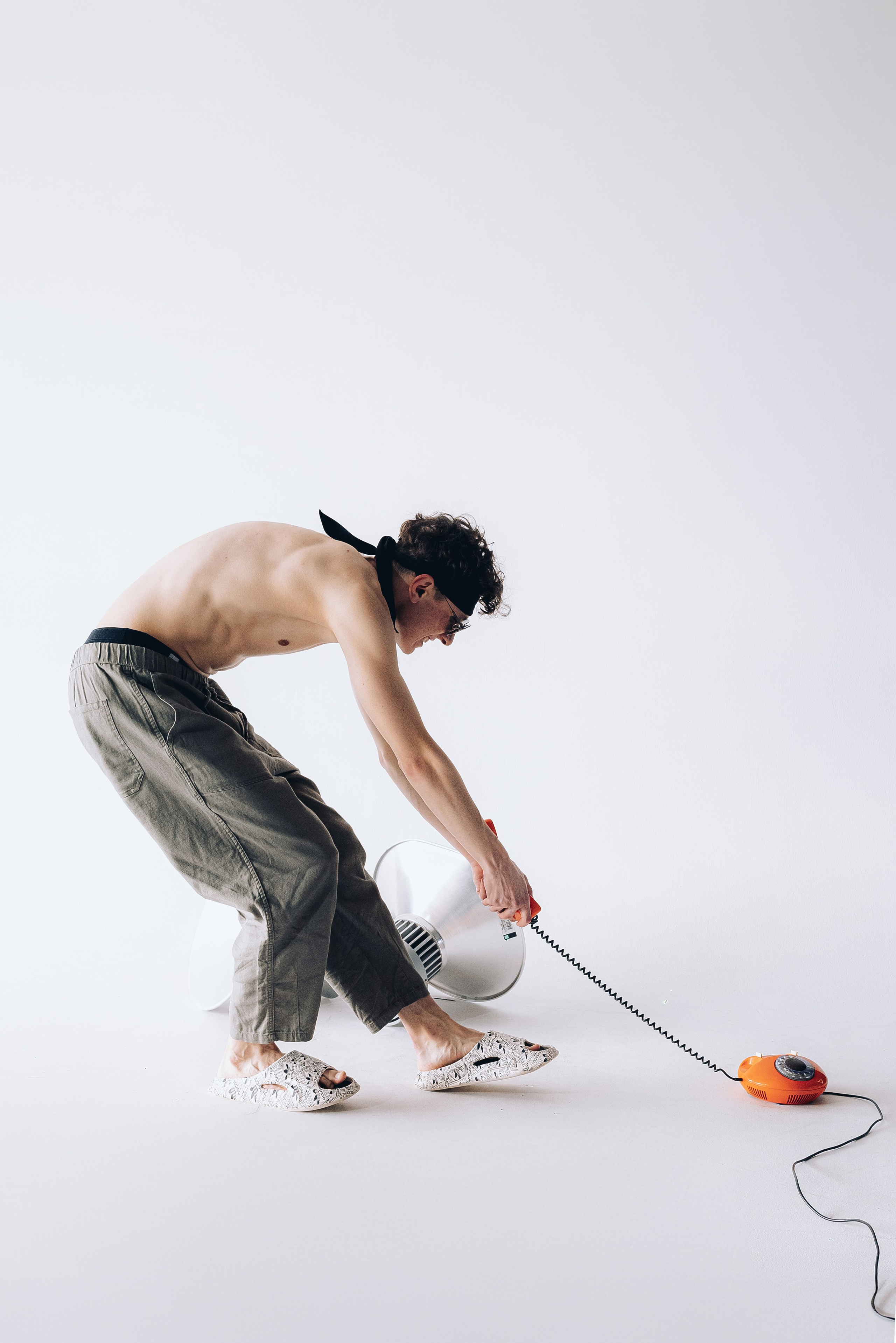 На связи.........