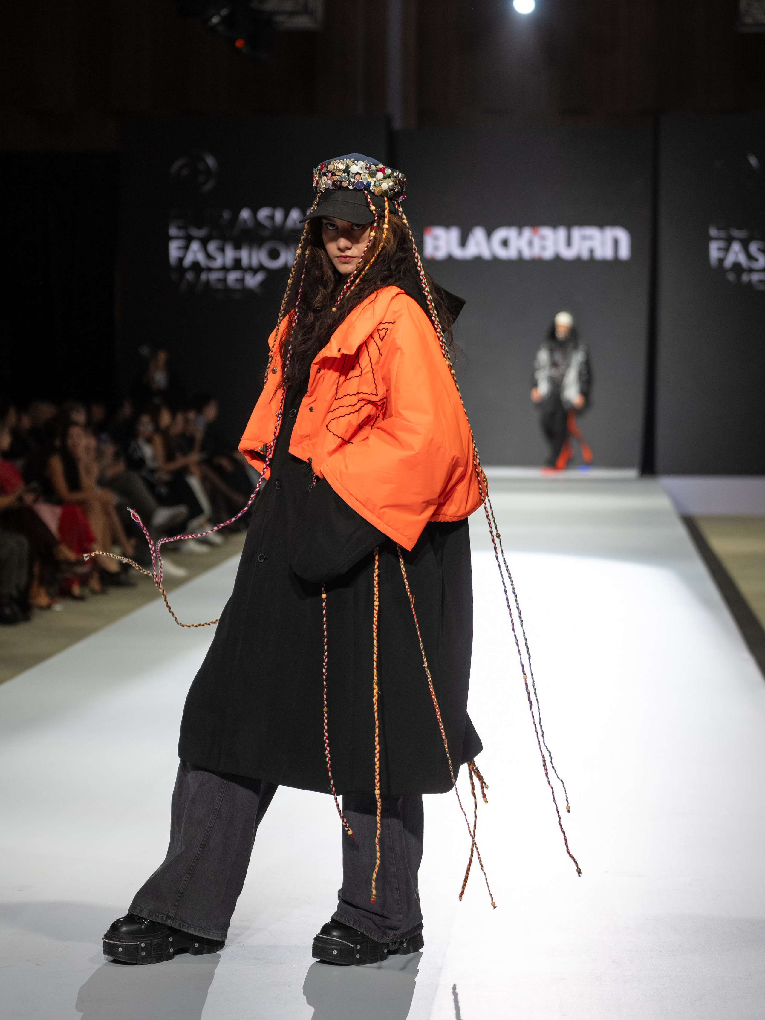 EURASIAN FASHION WEEK BlackBurn. Сайт Алматинского НЮ АРТ, будуар и фэшн фотографа Дениса Карпенко