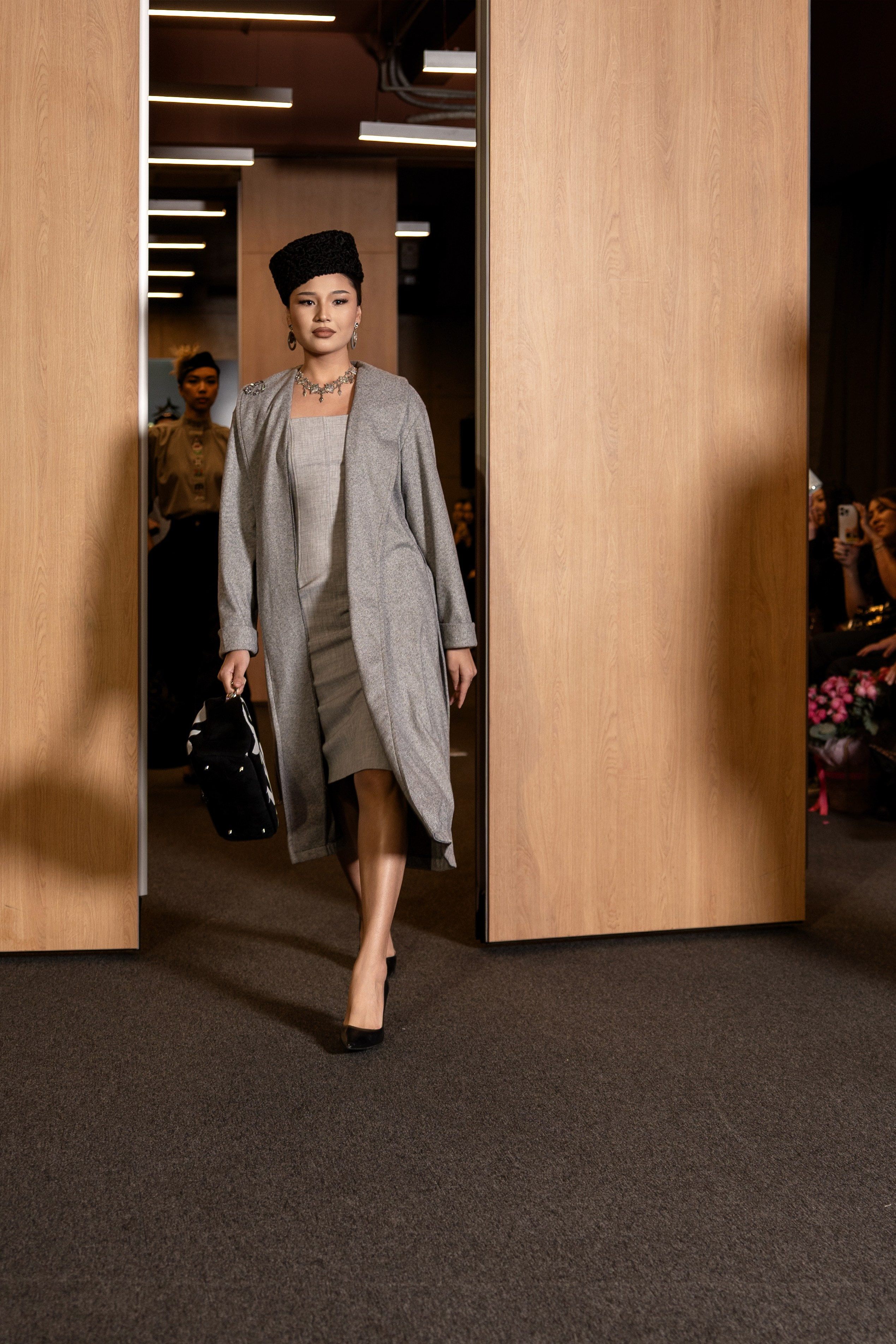 Brand Gulnur Atelier. Сайт Алматинского НЮ АРТ, будуар и фэшн фотографа Дениса Карпенко