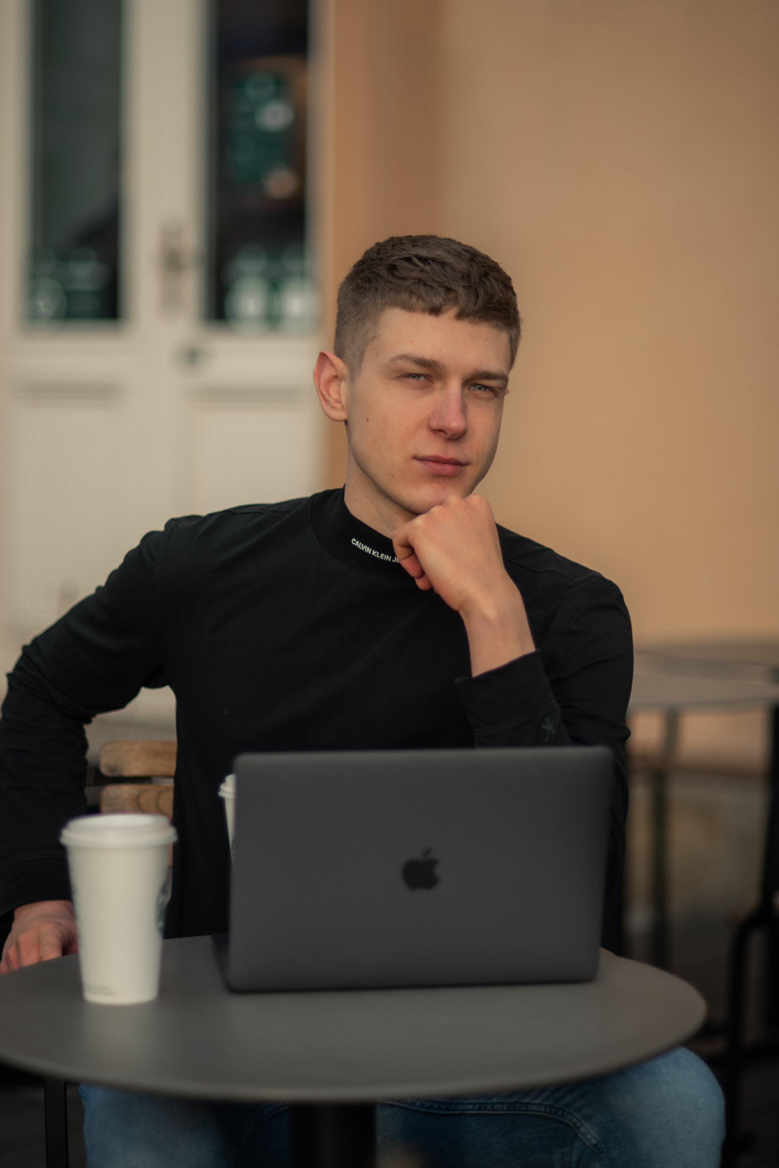 Męski portret. Fotograf w Krakowie Irina Satserdova