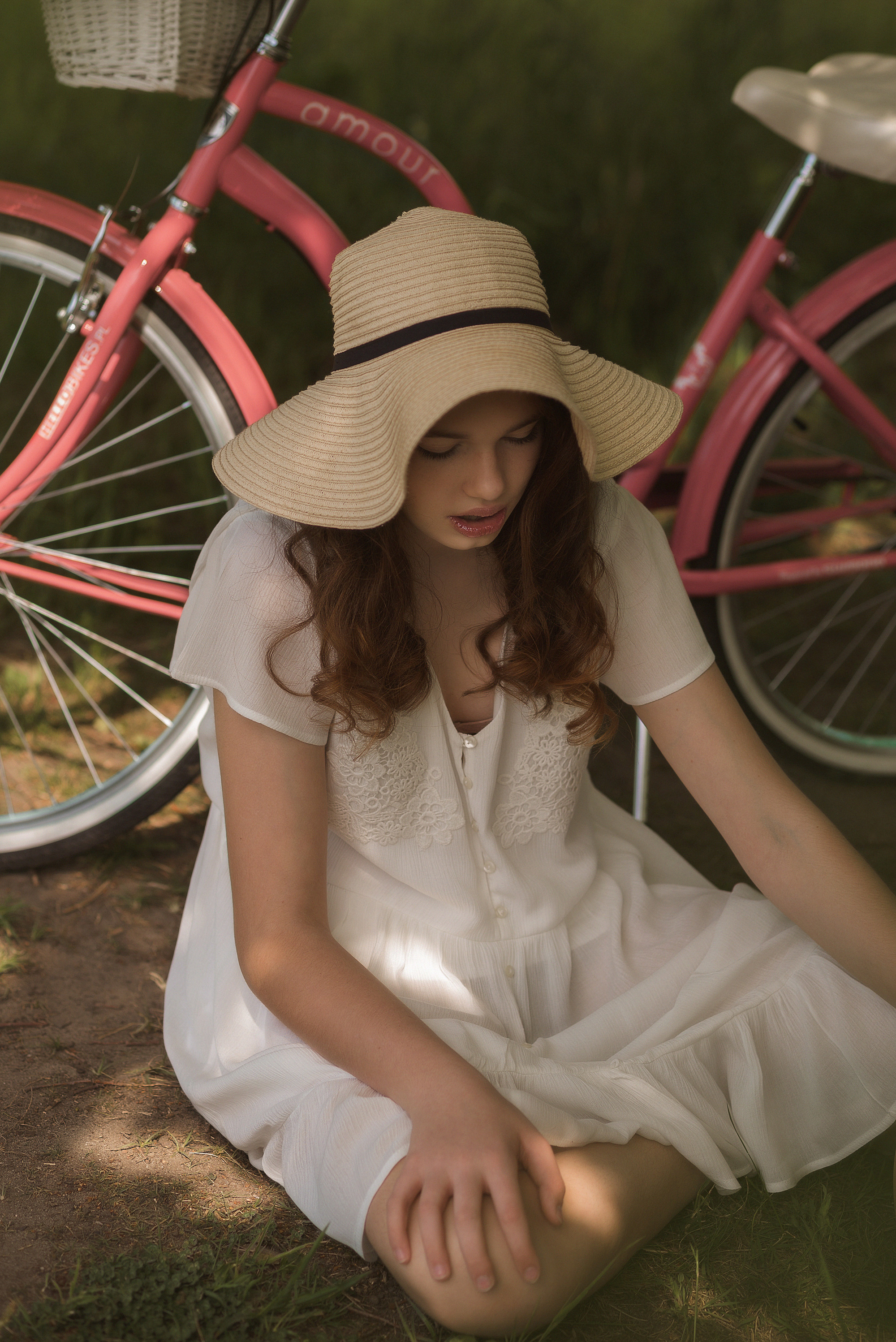 Девушка с сиренью. Фотограф Краков и Малопольска