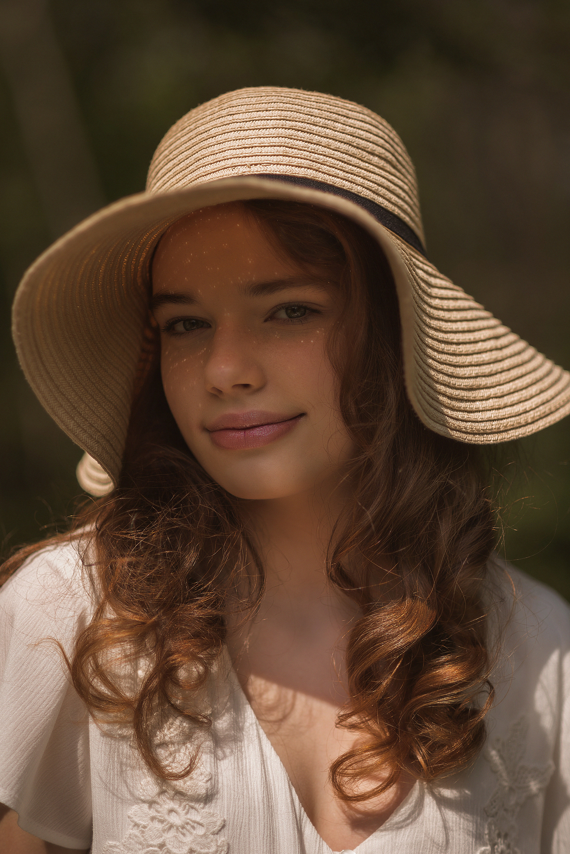 Девушка с сиренью. Фотограф Краков и Малопольска