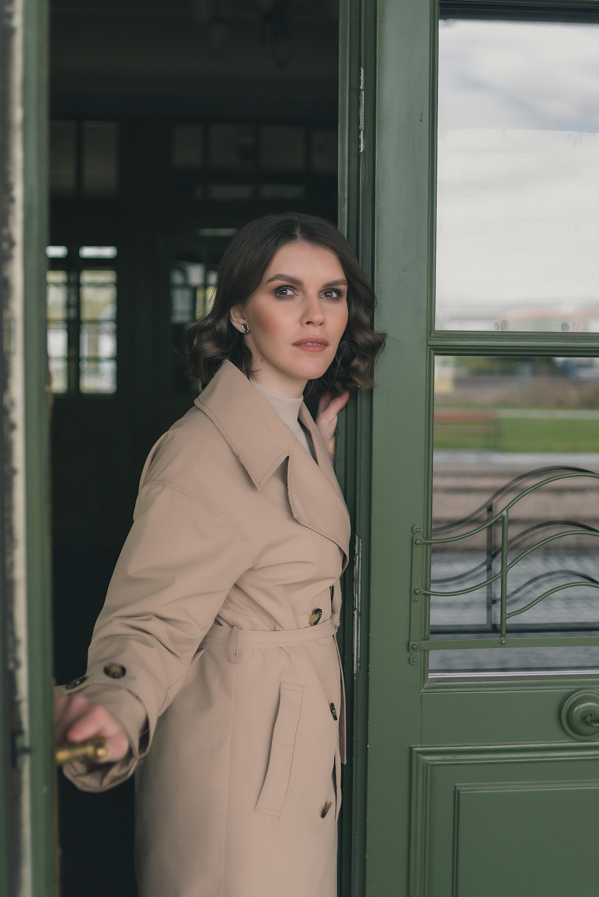 Czekanie na dworcu. Fotograf w Krakowie Irina Satserdova