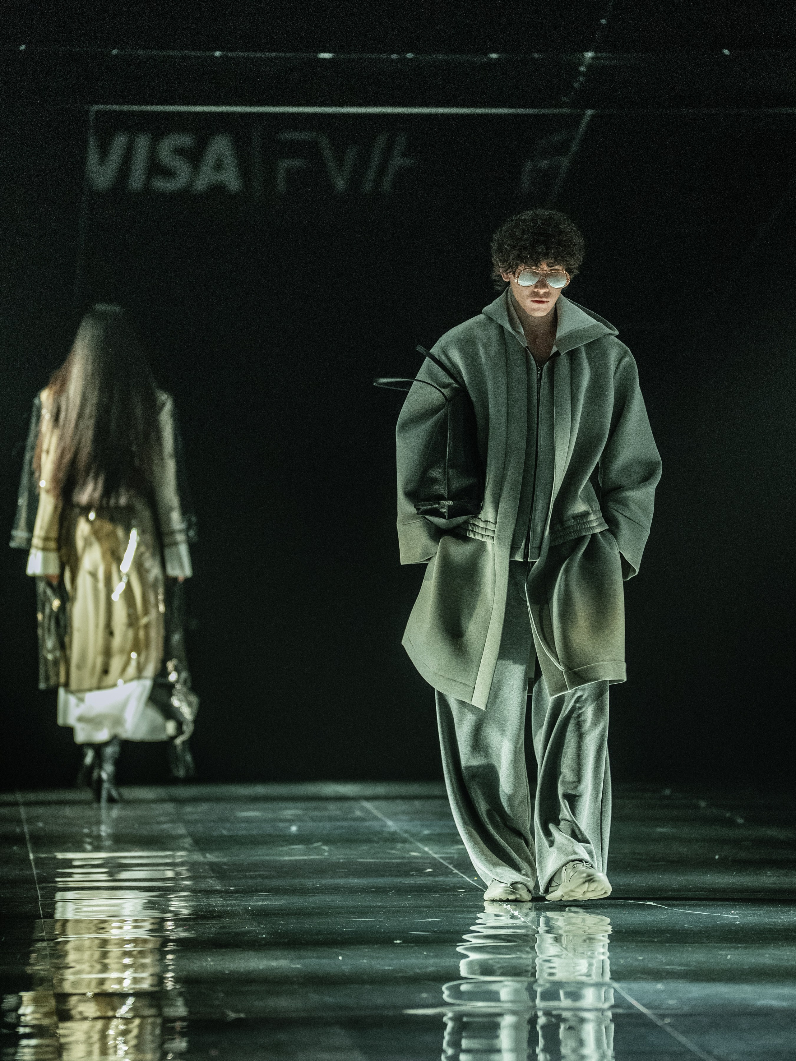 Visa Fashion Week Almaty Pre-Fall 2026 April Leonid Zherebtsov. Сайт Алматинского НЮ АРТ, будуар и фэшн фотографа Дениса Карпенко