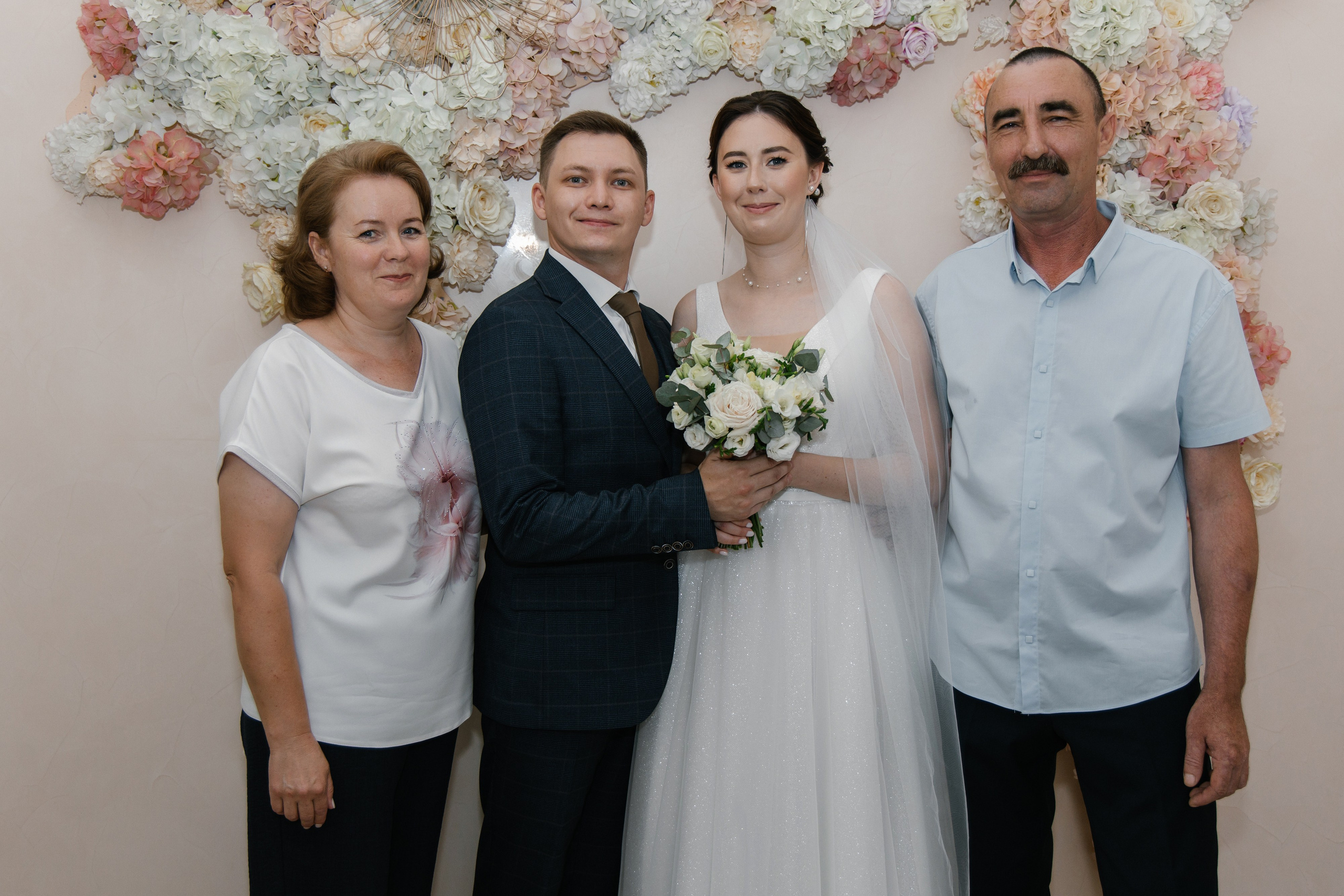 Алёна и Денис (полный день). Фотограф в Барнауле Юлия Садвокасова