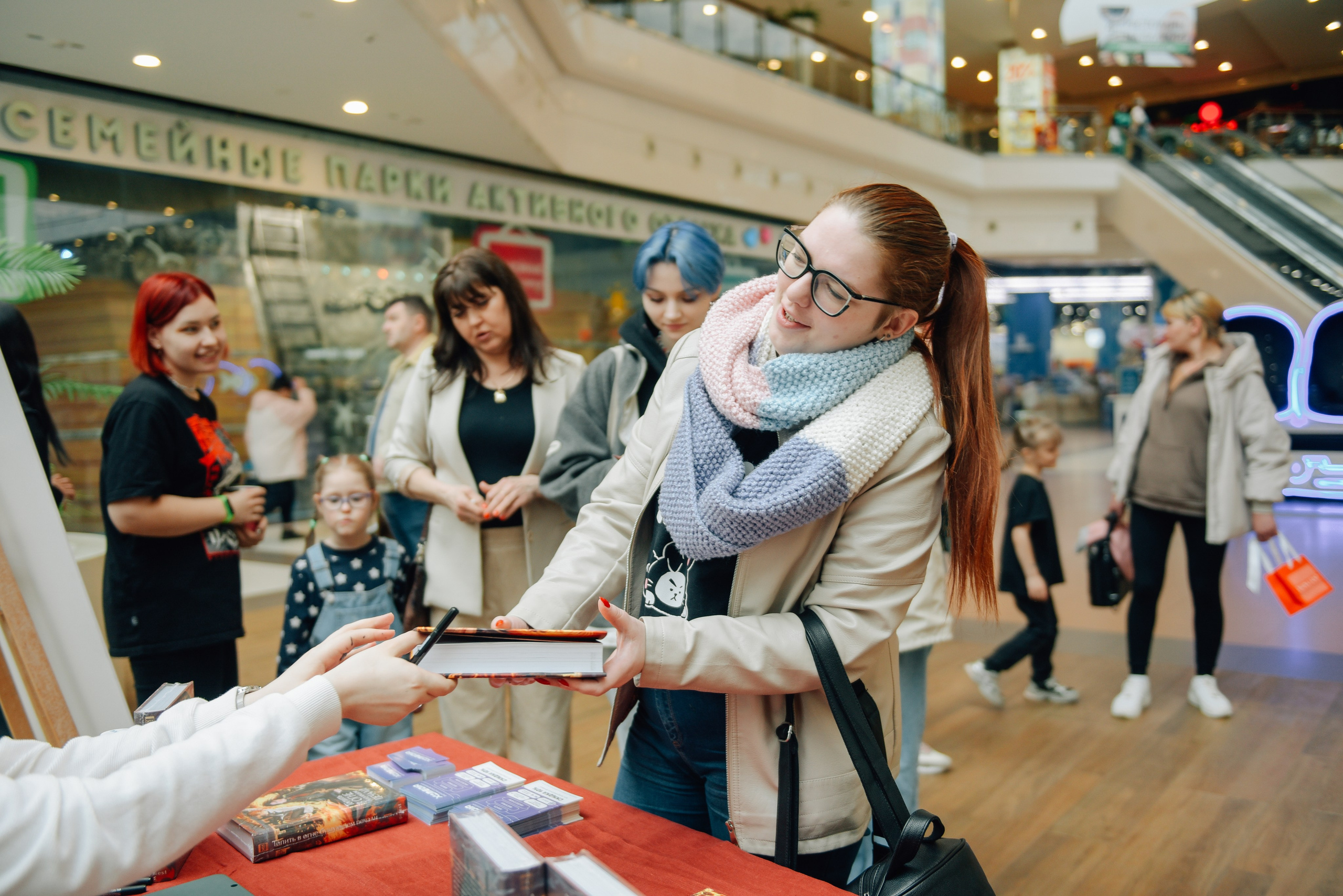XL MEDIA Автограф-сессия с Renibet. Фотограф Лола Волна, город Москва