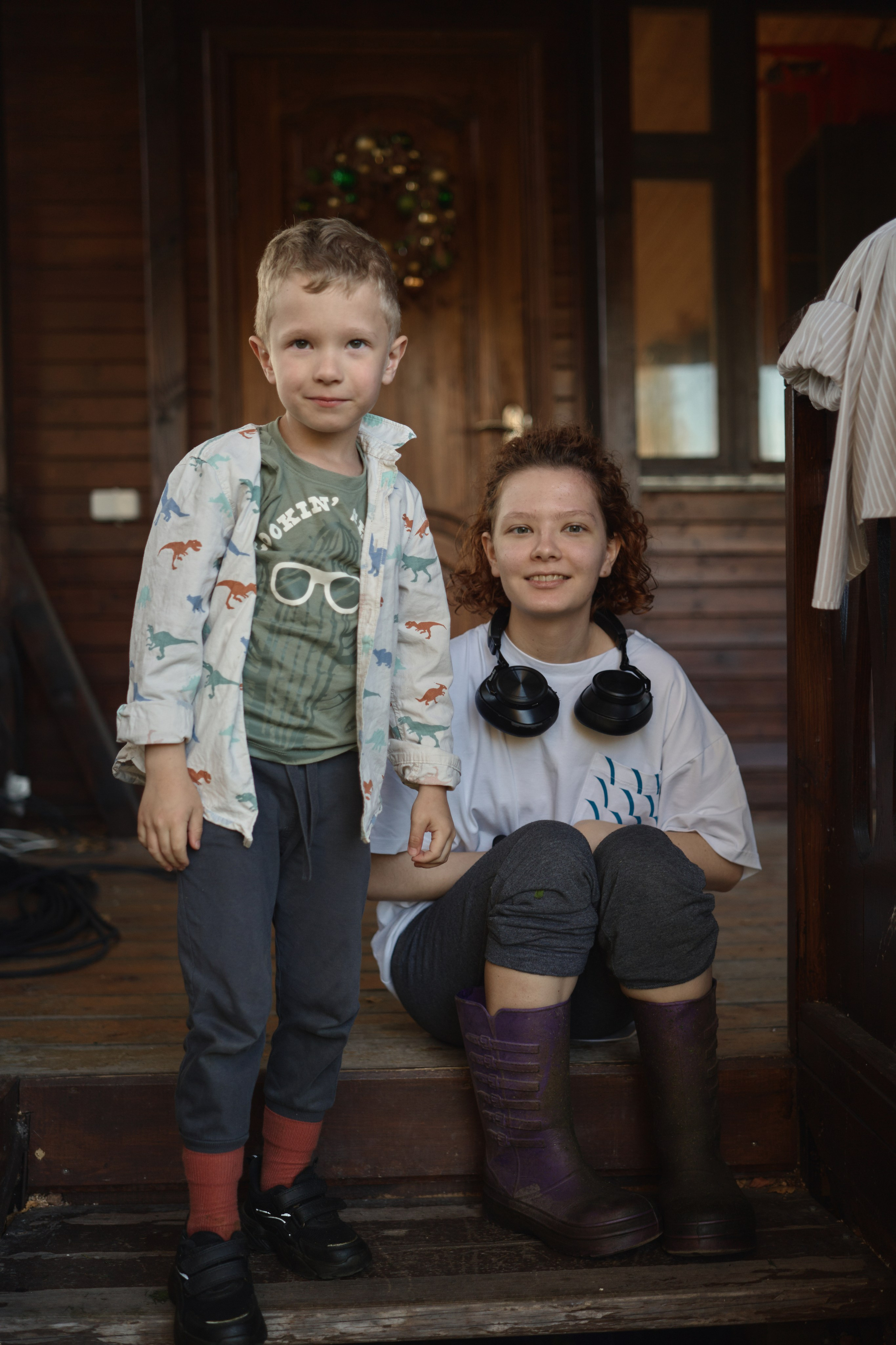 Семейный подряд по стрижке газона. Фотограф Женя Пашкина