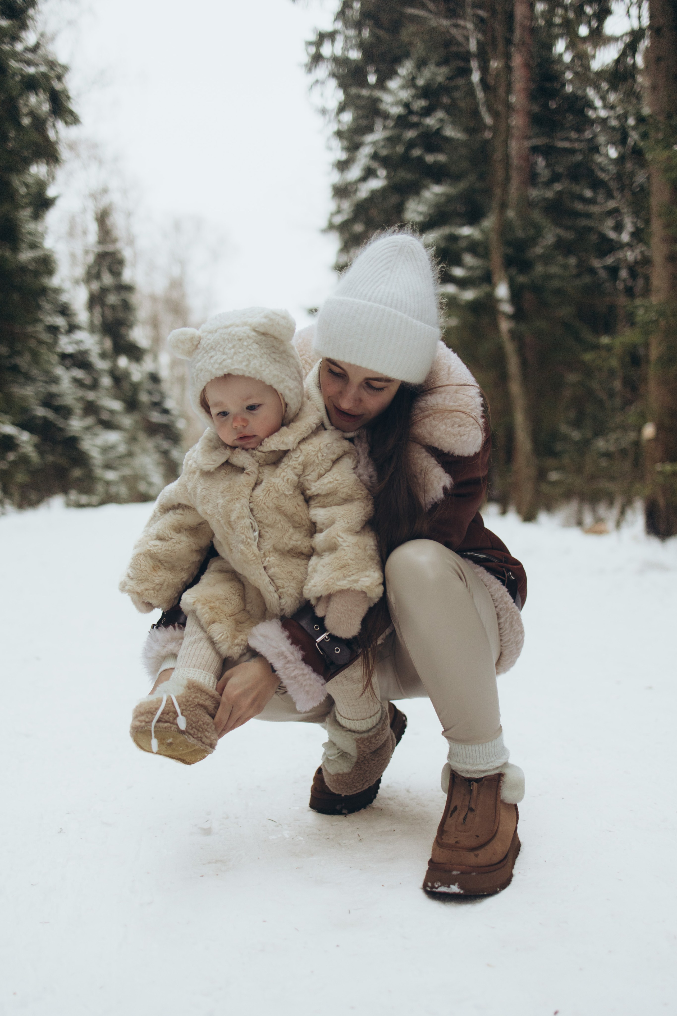 Снежный лес. Семейный фотограф в Москве Виктория Ястребинская