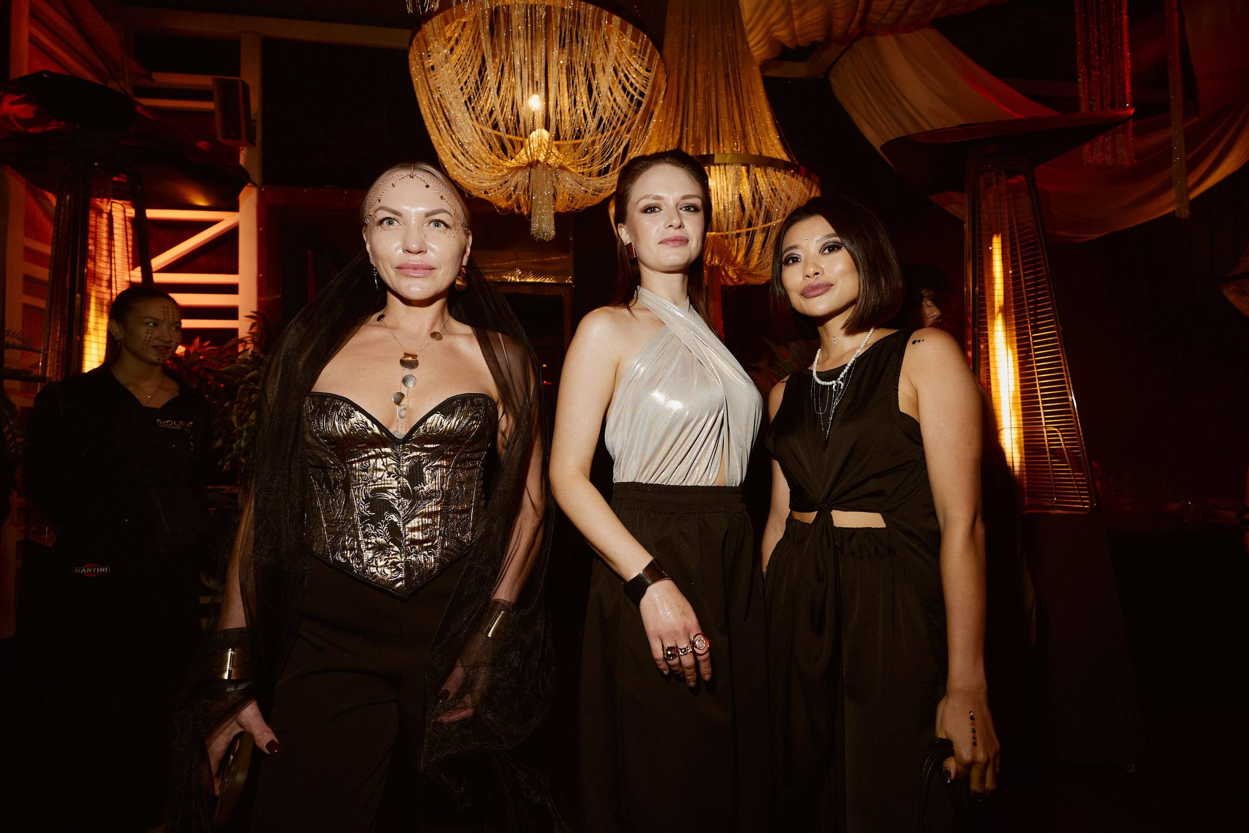 ILLEGAL FRIENDS — MIRAGE [PART III]. СВОИ. ФОТООТЧЕТЫ-СОБЫТИЯ-МЕСТА