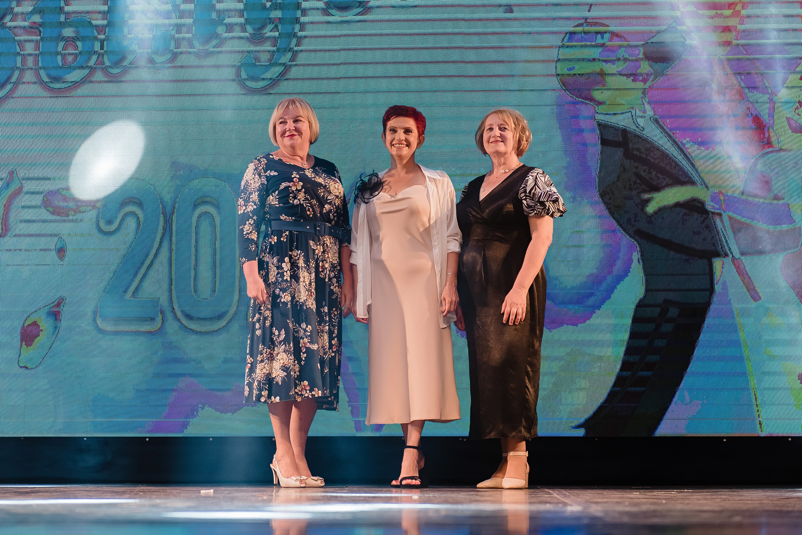 Выпускной школа 2024. Фотограф Рязань. Дарья Дмитриева