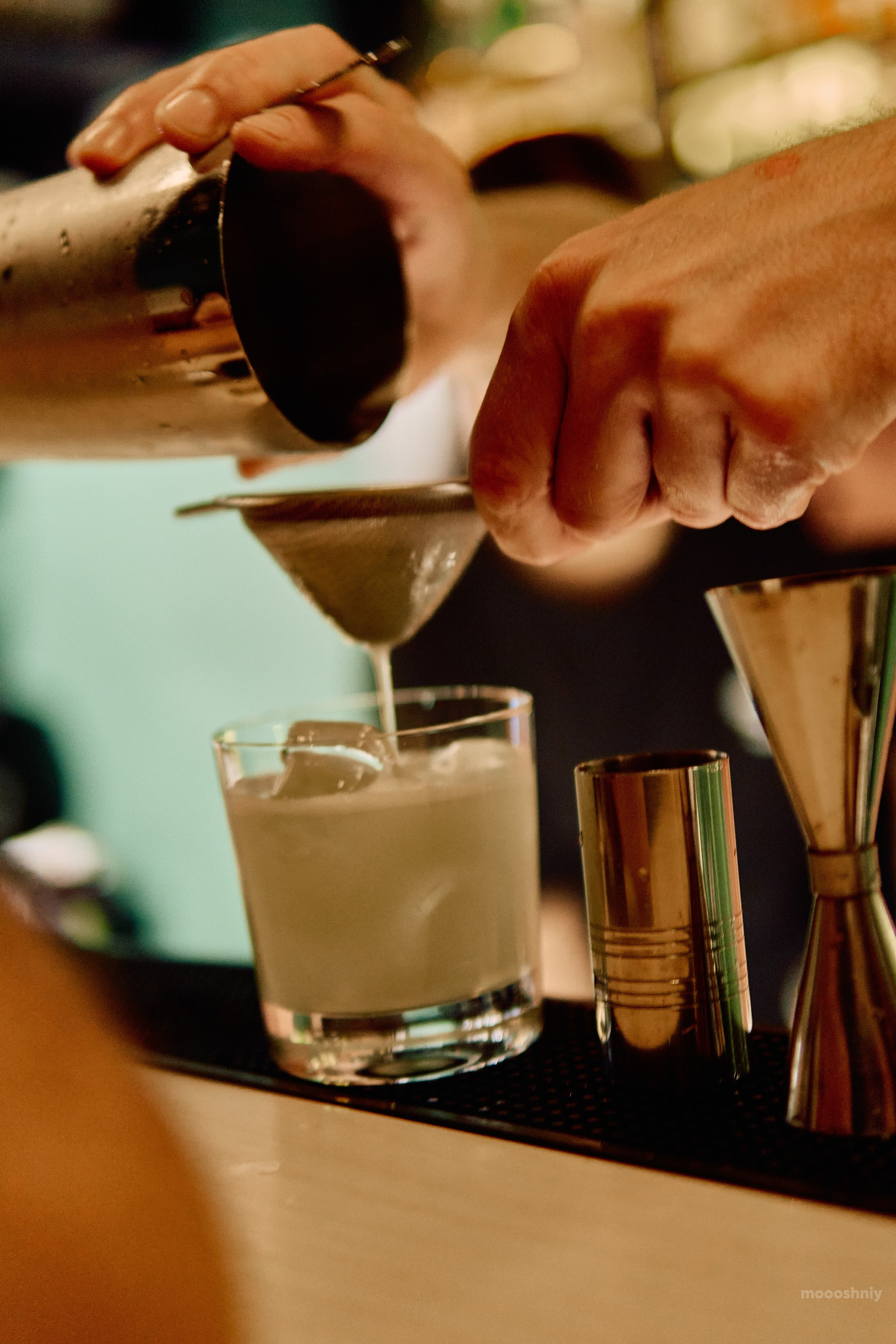 Barbarabar. See the moment and catche. commercial and reportage