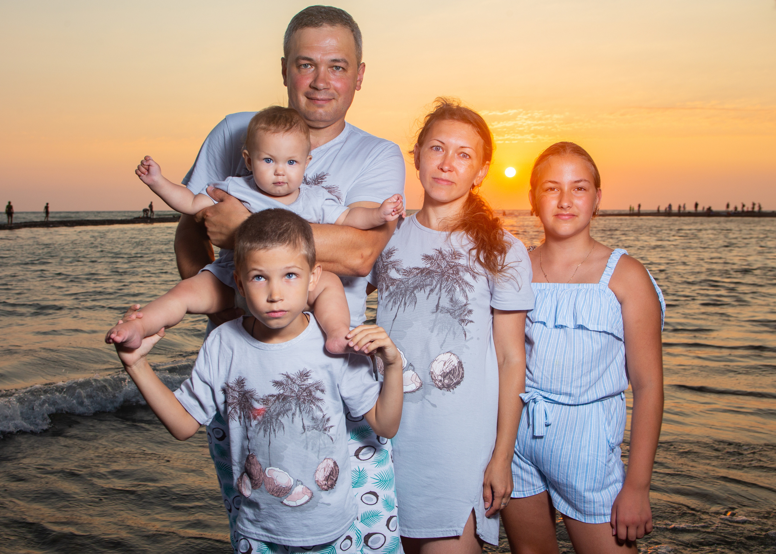 Семейная/Детская. Фотограф Лазаревское. Индивидуальный и творческий фотограф, семейный и свадебный фотограф из Сочи