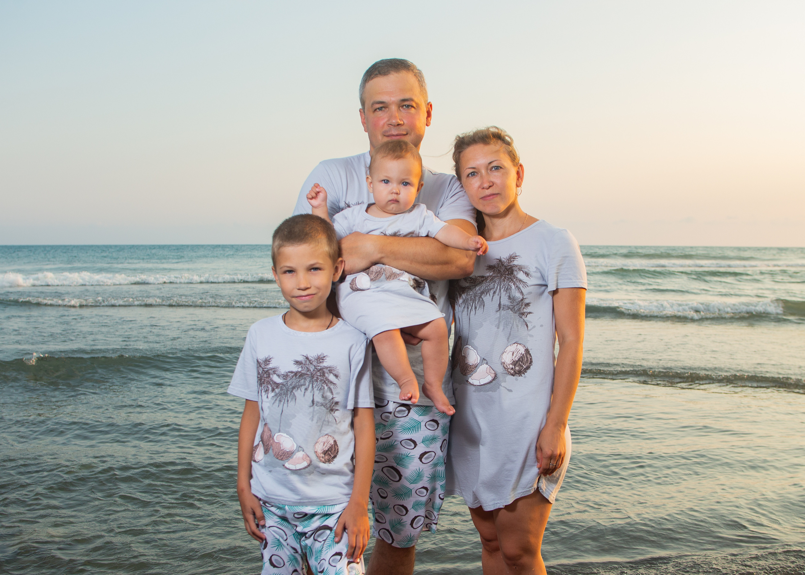 Семейная/Детская. Фотограф Лазаревское. Индивидуальный и творческий фотограф, семейный и свадебный фотограф из Сочи