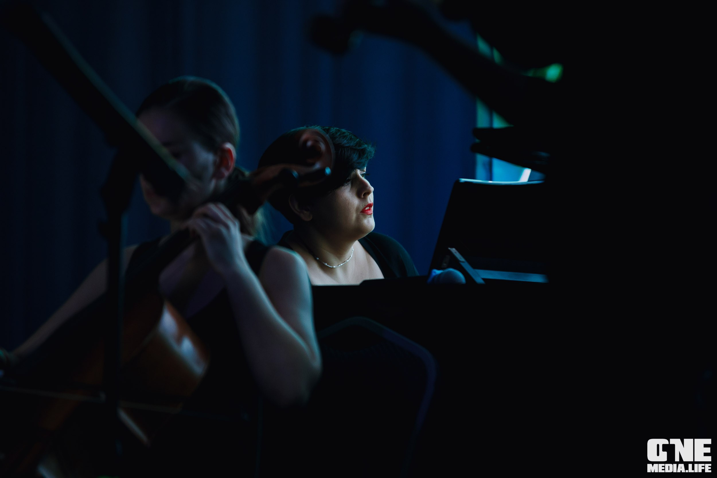 Фоторепортаж из Янтарь Холла. One Media Life: фоторепортажи, фотоотчеты с мероприятий и заведений