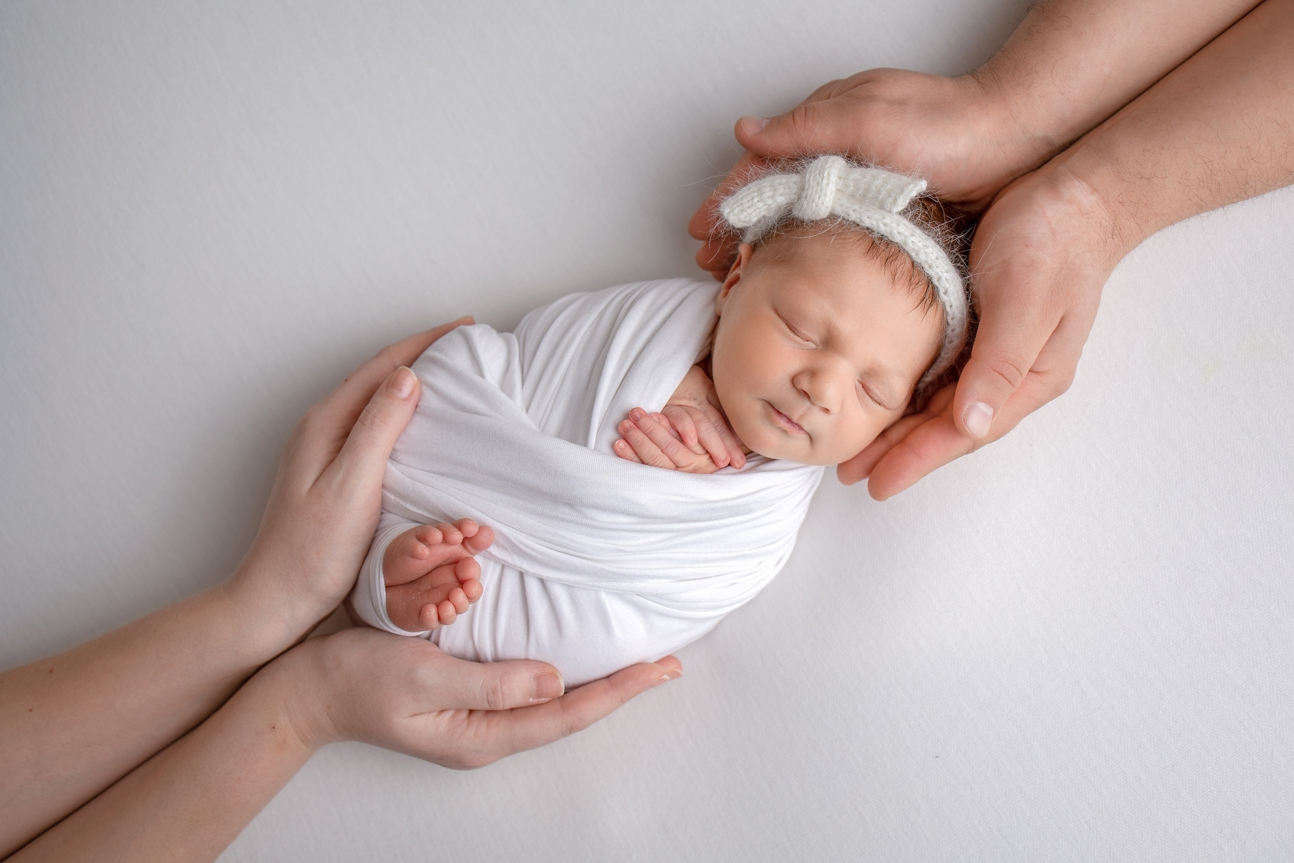 Нежная и милая фотосессия первых дней жизни Вашего ребенка в Минске. Фотограф новорождённых Минск — стоимость newborn фотосессии в Минске