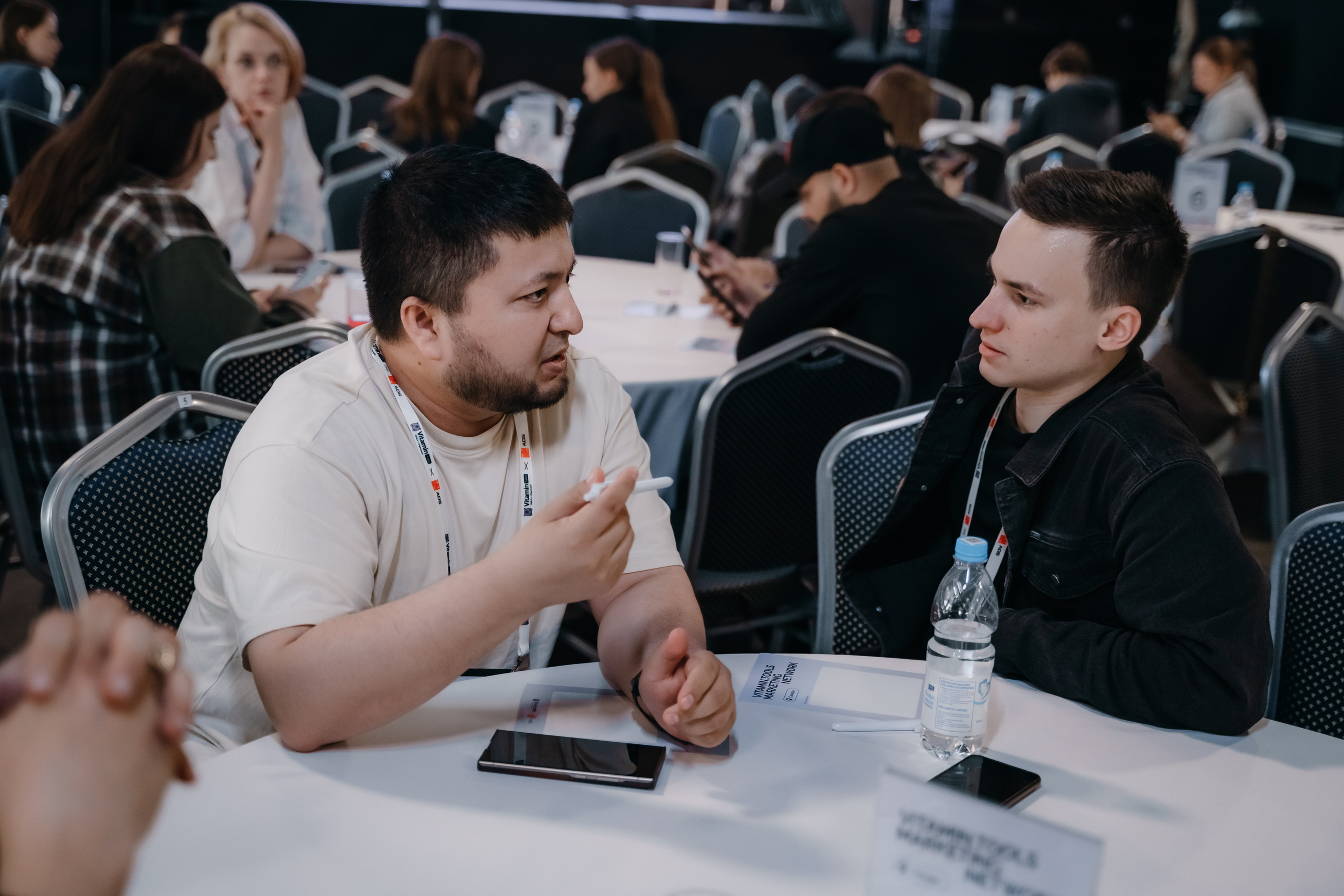 Репортажный фотограф конференция Vitamin.tools Самара. Фотограф Сергей Логинов