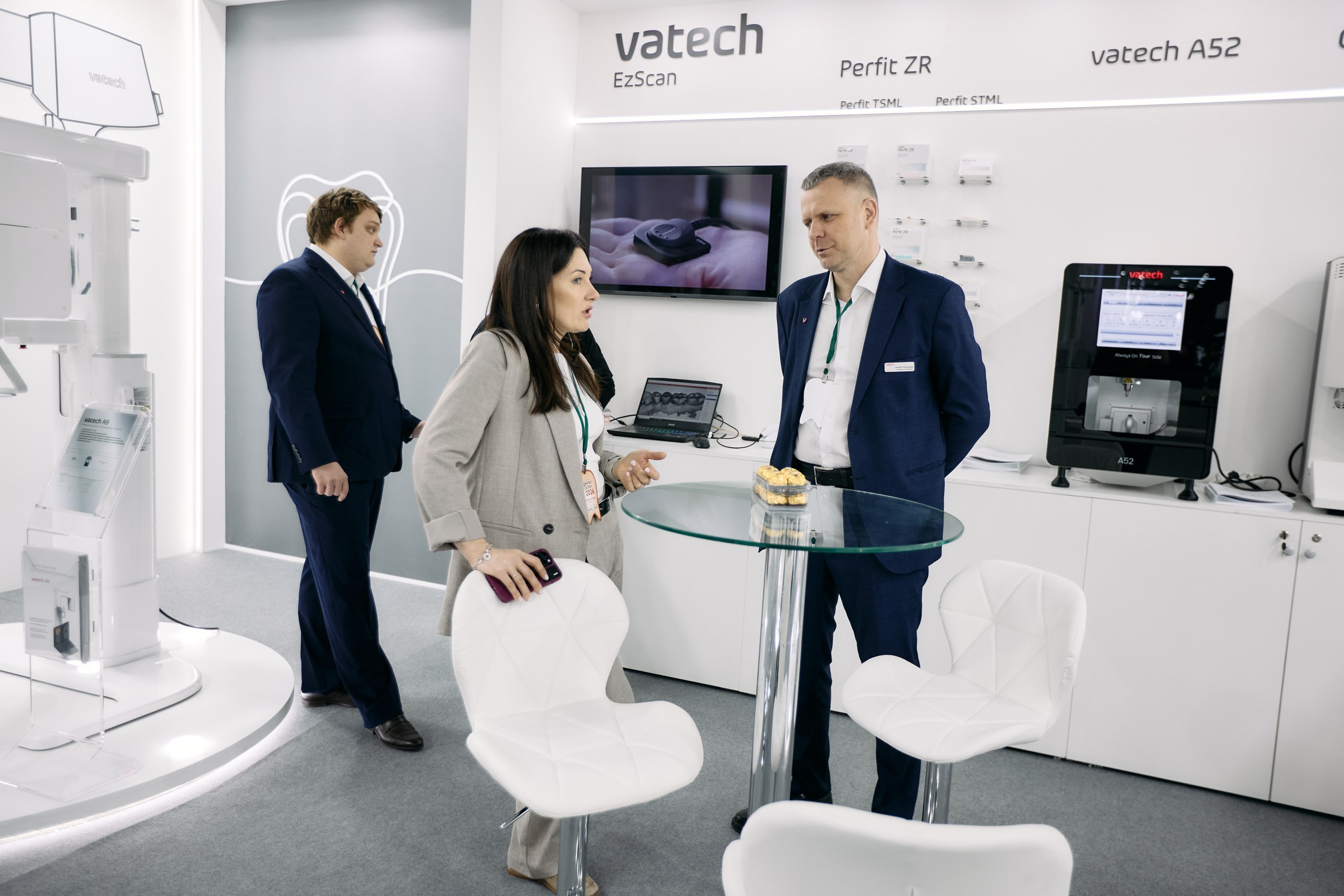 Дентал Салон 2026: Vatech. Свадебный и репортажный фотограф Дмитрий Кононенко