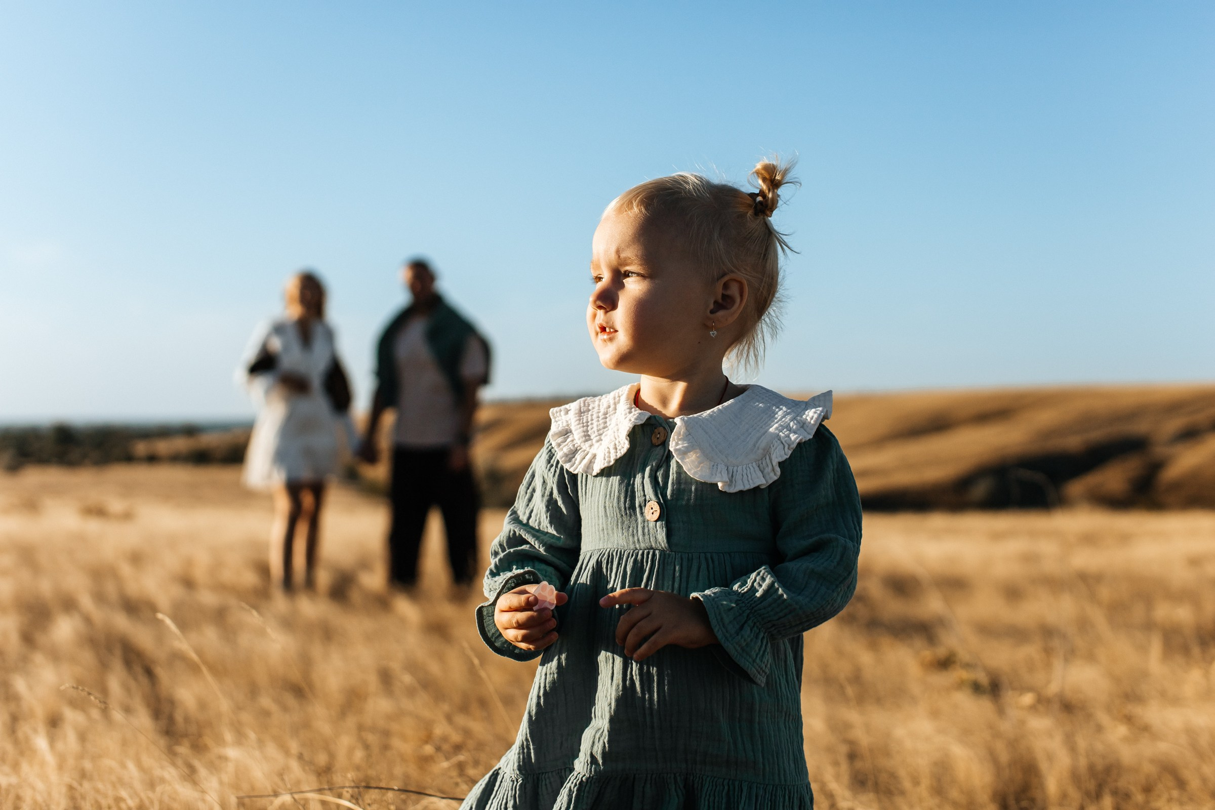 Артем Настя и Николь. Семейный фотограф в Волгодонске Краченцева Анна