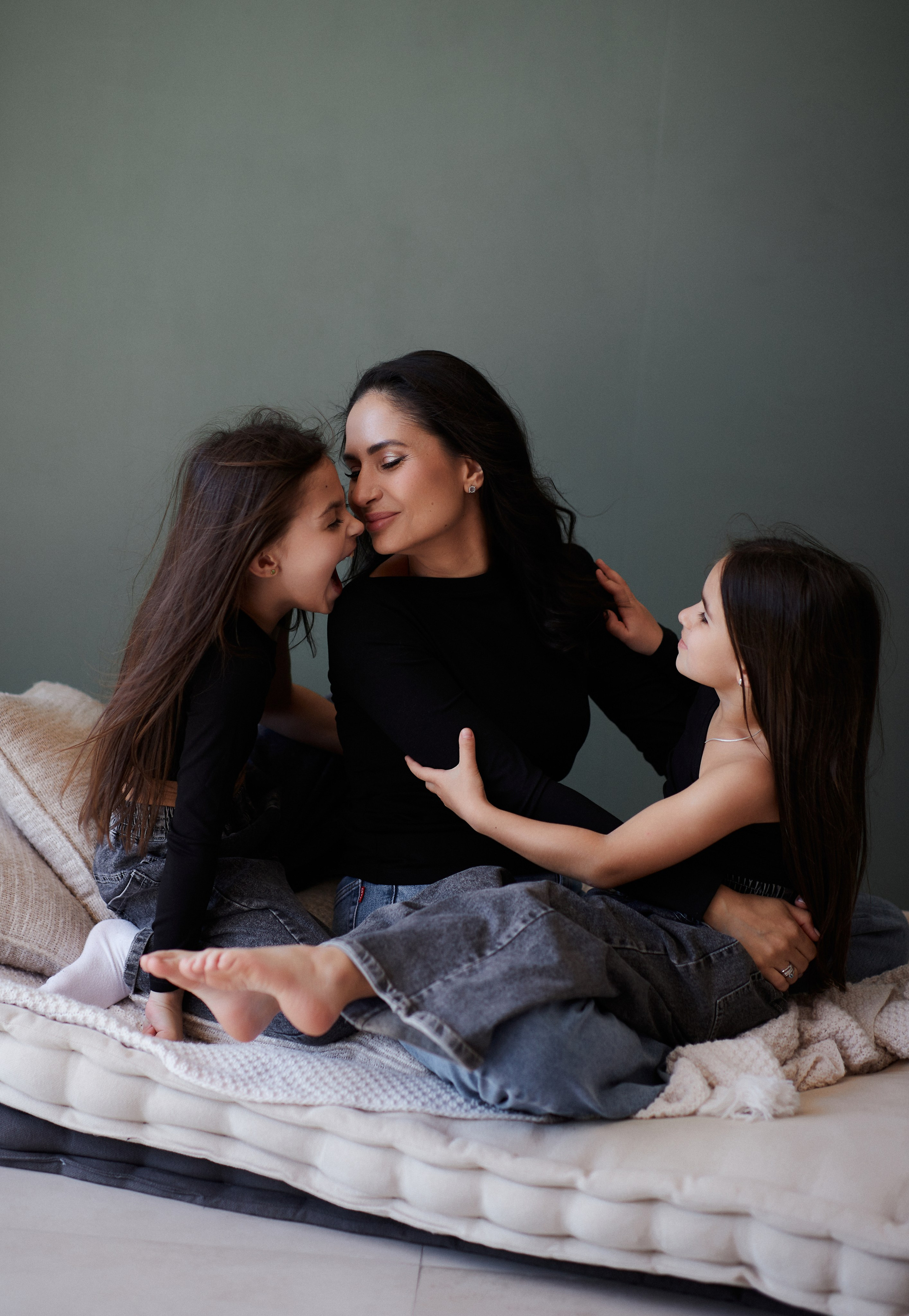 Фотограф Сочи фотограф в Сочи фотосессия в Сочи фотосессия Сочи фотосессия Красная поляна фотограф Красная поляна Фотограф Адлер Визажист Сочи Визажист в Сочи свадьба в Сочи рестораны Сочи девушки укладка макияж мейк  сочи рестораны путешествия wedding in the mountains Новогодние фотосессии семейная фотосессия на море лошади конные прогулки в Сочи. Фотосессия с лошадью. Фотосессия в горах. Крещение фотограф Сочи. выписка из роддома сочи