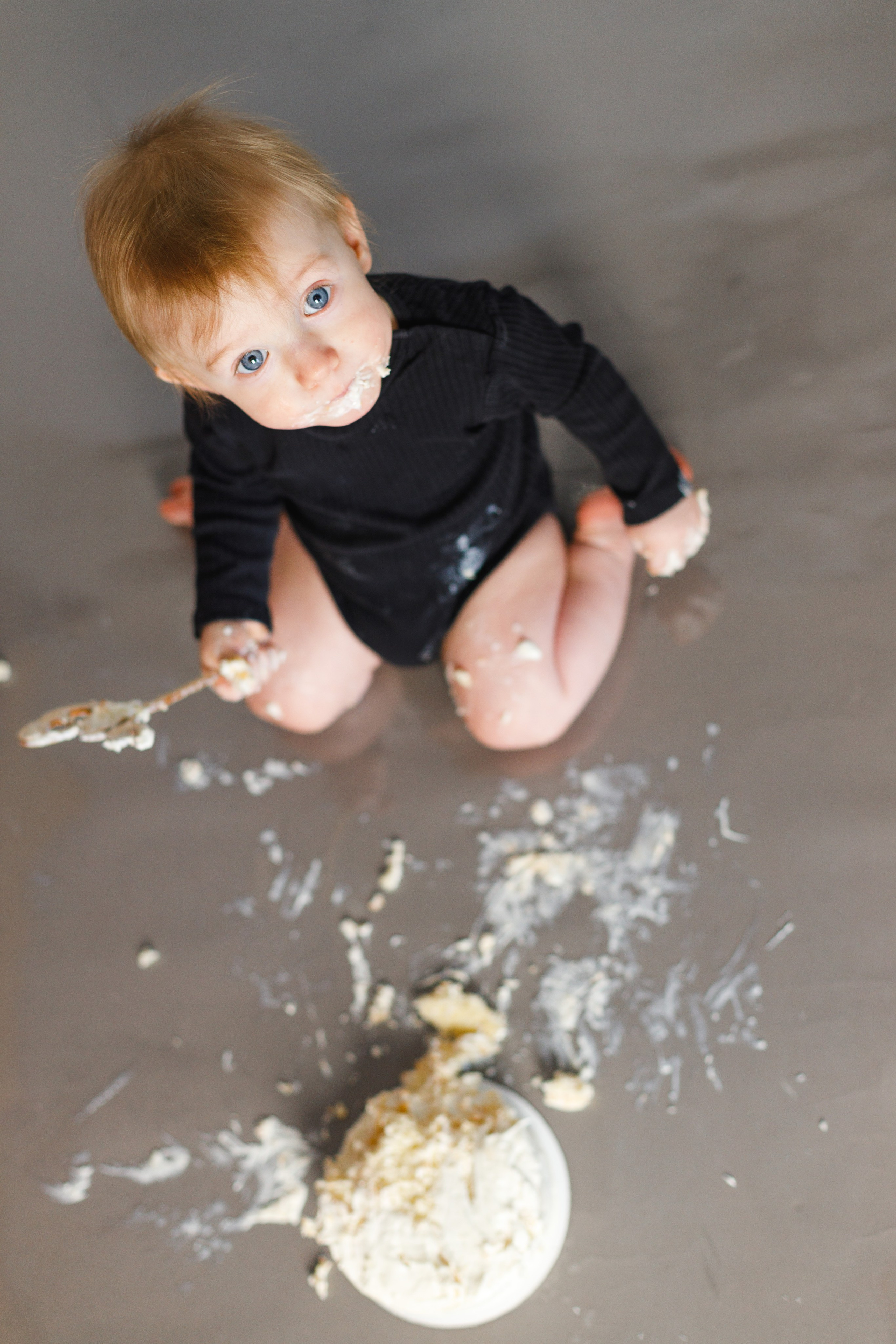 1 годик Антону. Крушение торта. Детский и семейный фотограф в Краснодаре Альбина Морозова