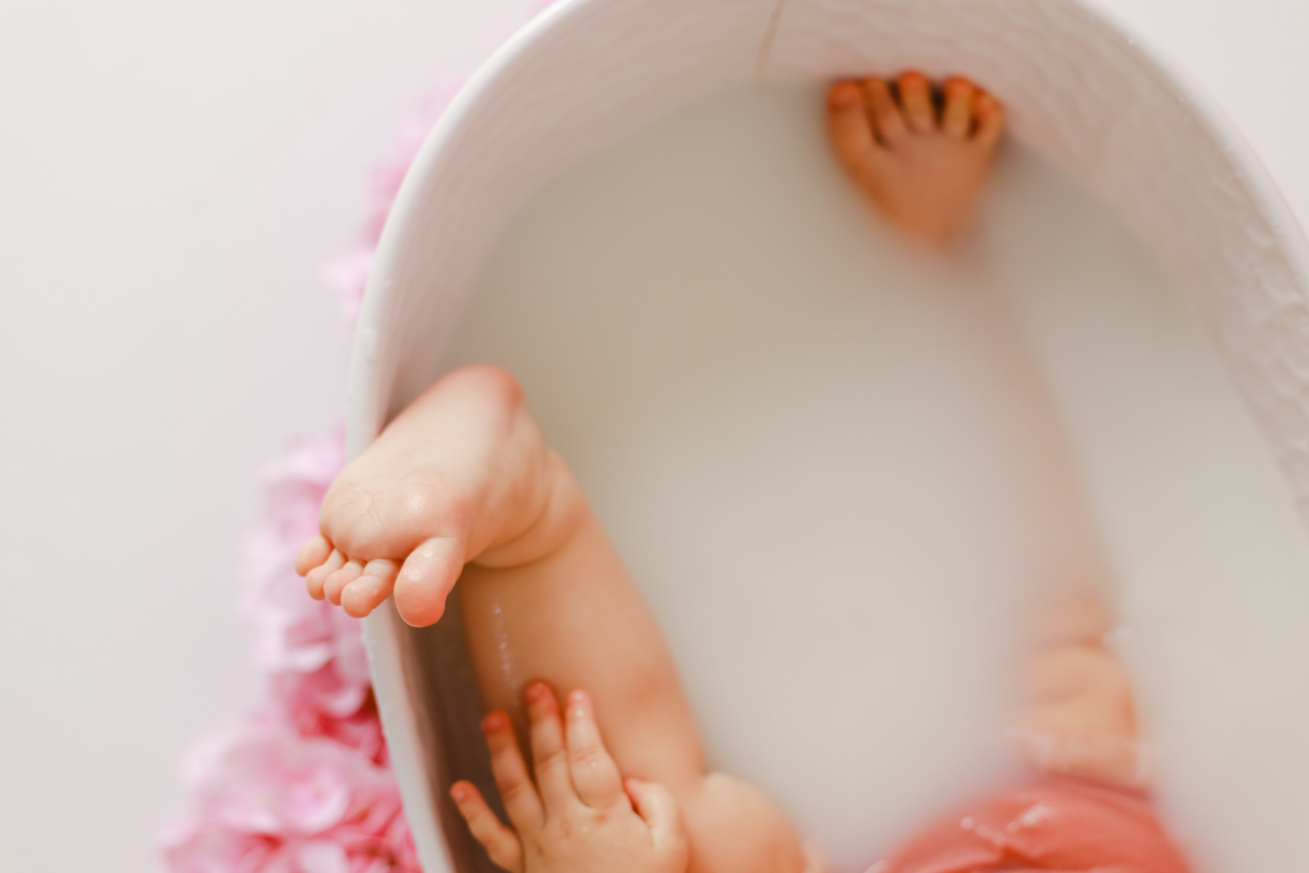 Ангелина. Крушение торта. Детский и семейный фотограф в Краснодаре Альбина Морозова