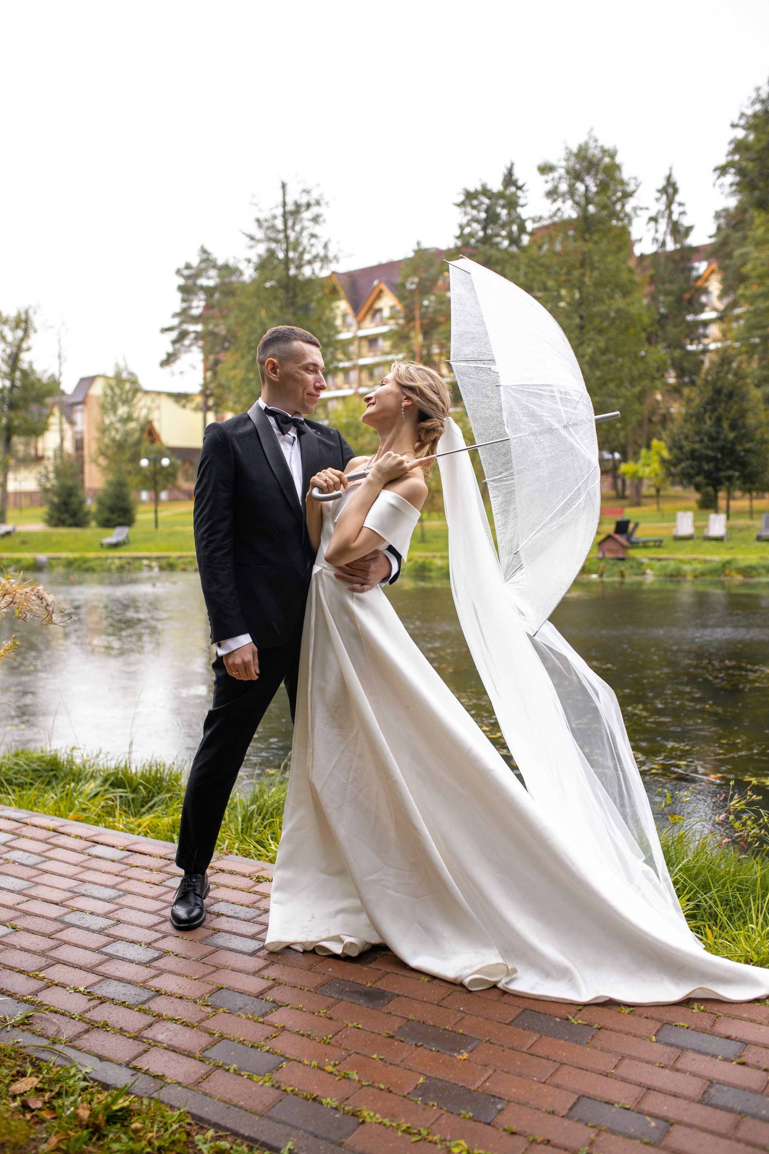 Свадебная фотосессия в отеле Ареал. Фотограф в Железнодорожном и Балашихе