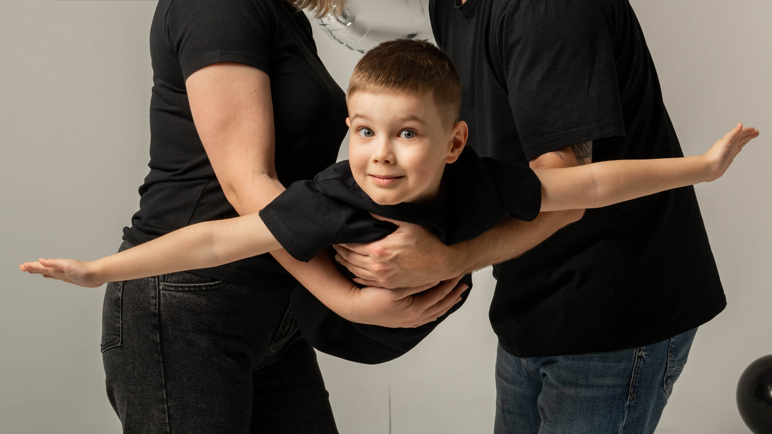 Семейная съемка в студии. Портретный фотограф в Санкт-Петербурге Наталья Родионова