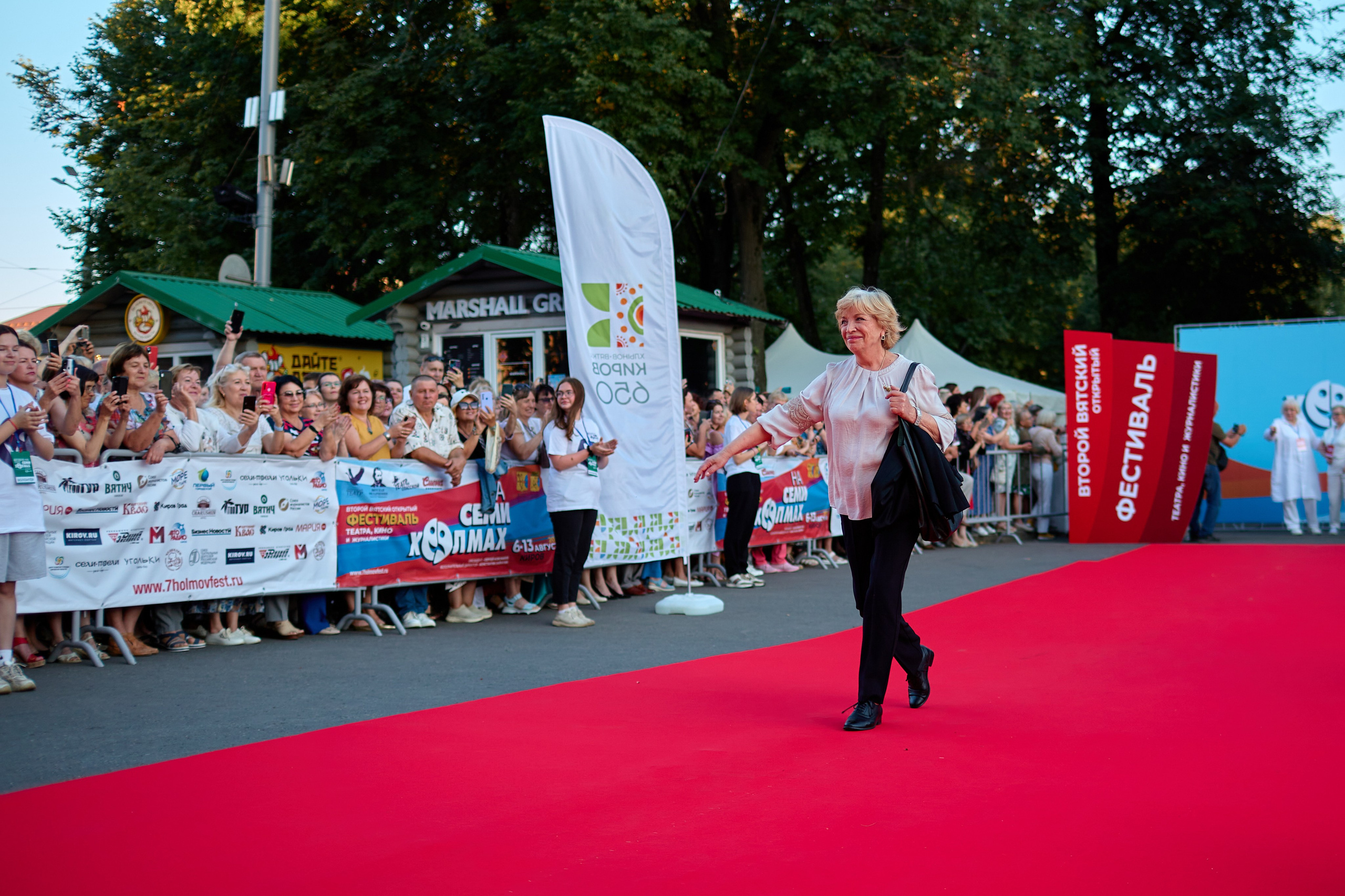 Открытие фестиваля «На семи холмах» 2023. Фотограф Илья Прохоров в Кирове