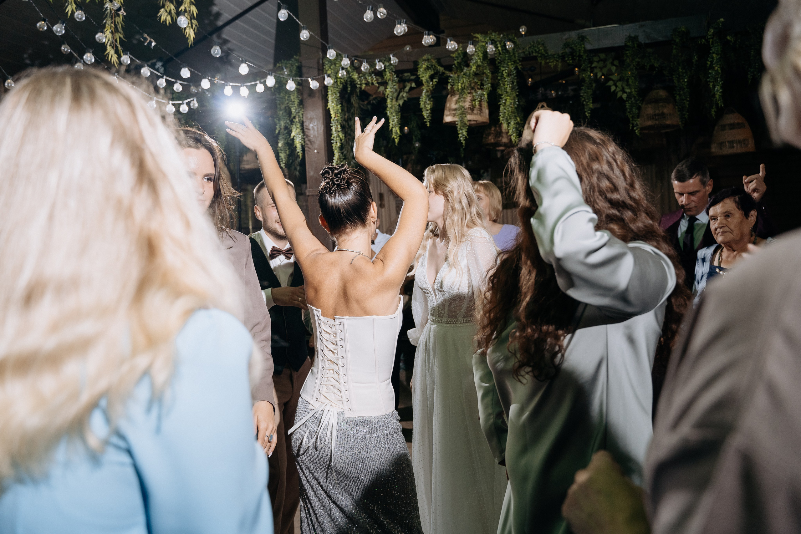 Влад и Бэлла. Свадебный и семейный фотограф в Новосибирске Наталья Зорина