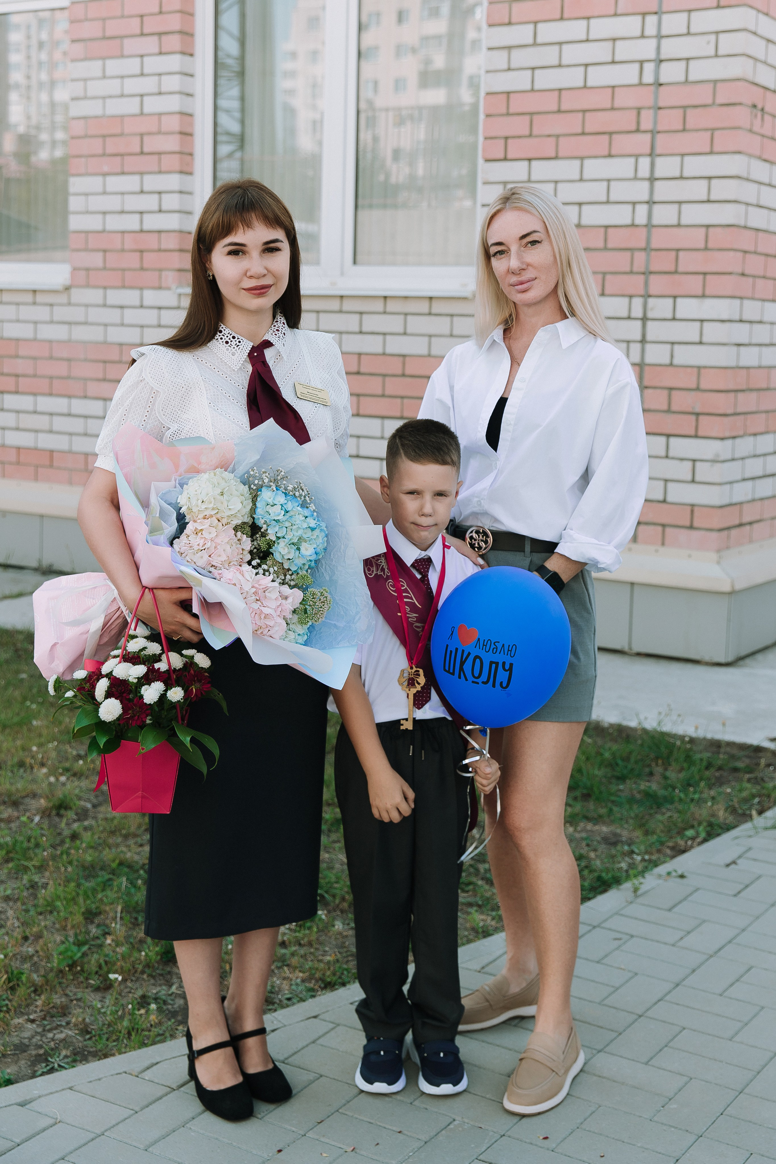 1 класс 11 школа. Выпускные альбомы Натальи Бутко: Новороссийск, Анапа, Геленджик