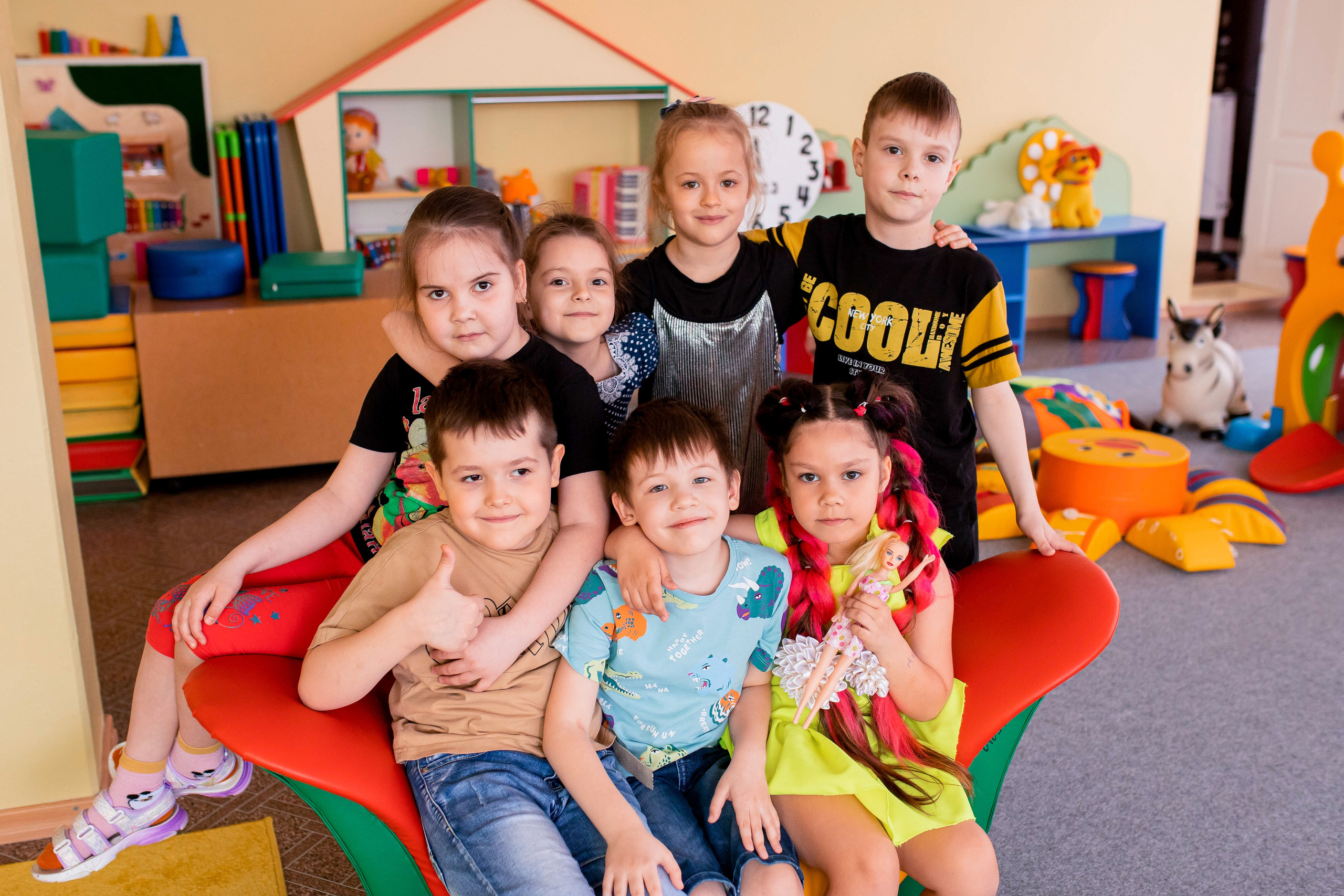 Выпускница Милена с группой. Семейный и детский фотограф город Тында Дарья