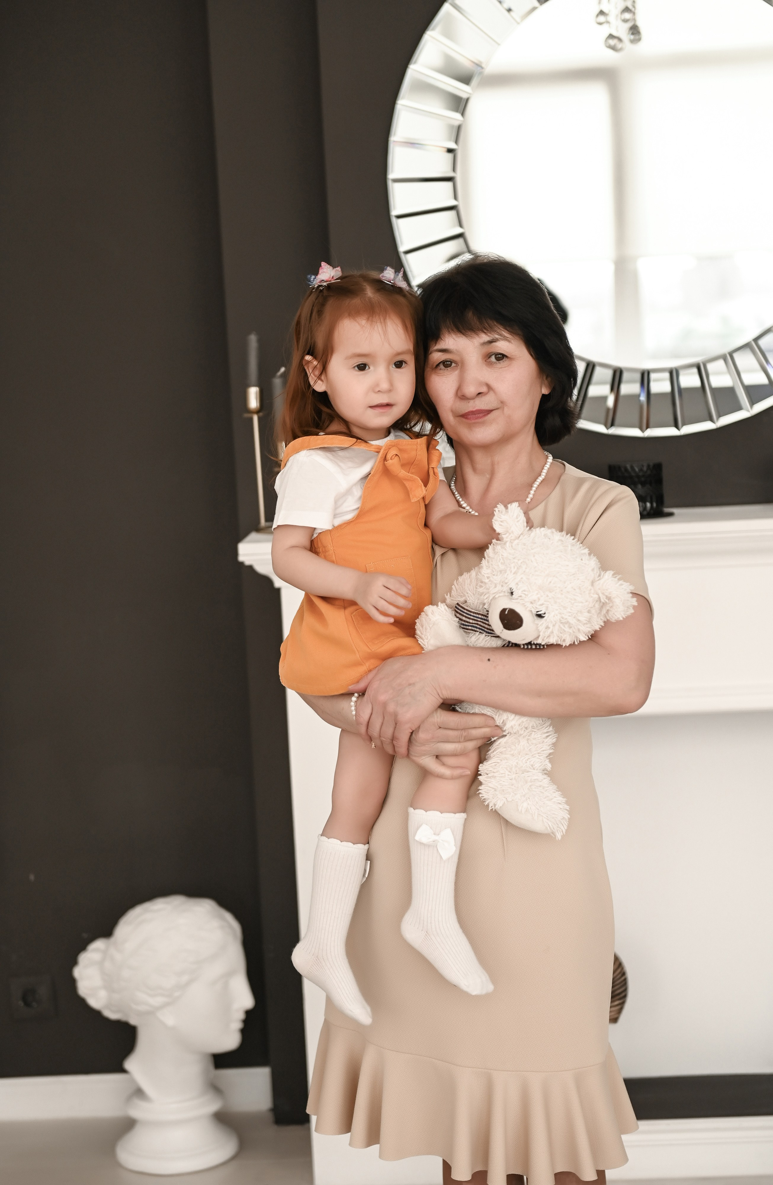 Семейная студийная  фотосессия 2. Свадебный, семейный, детский, контент фотограф в Омске Максим Ильин