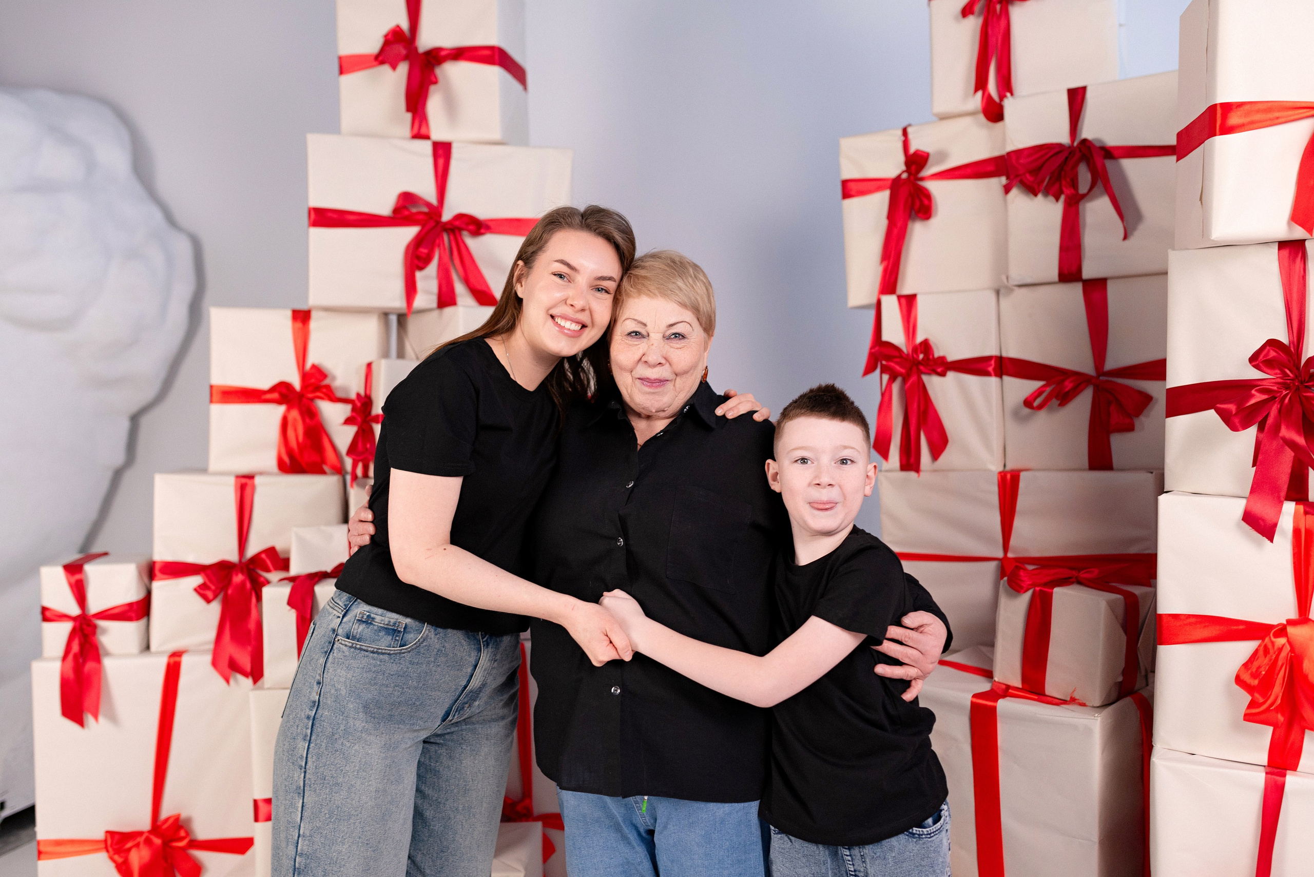 Семейная фотостудии Питер, зал Невский. Детский и семейный фотограф в Сургуте и Нефтеюганске Анна Старцева