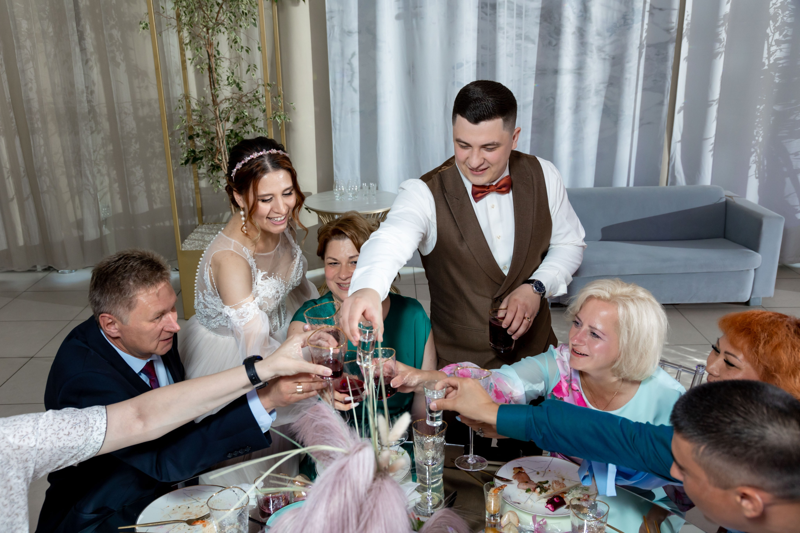 Фотограф на банкет свадьбы, юбилея в Санкт-Петербурге. Фотограф на праздник, корпоратив, День Рождения и Юбилей в г. Санкт-Петербурге Алексей Анкушев