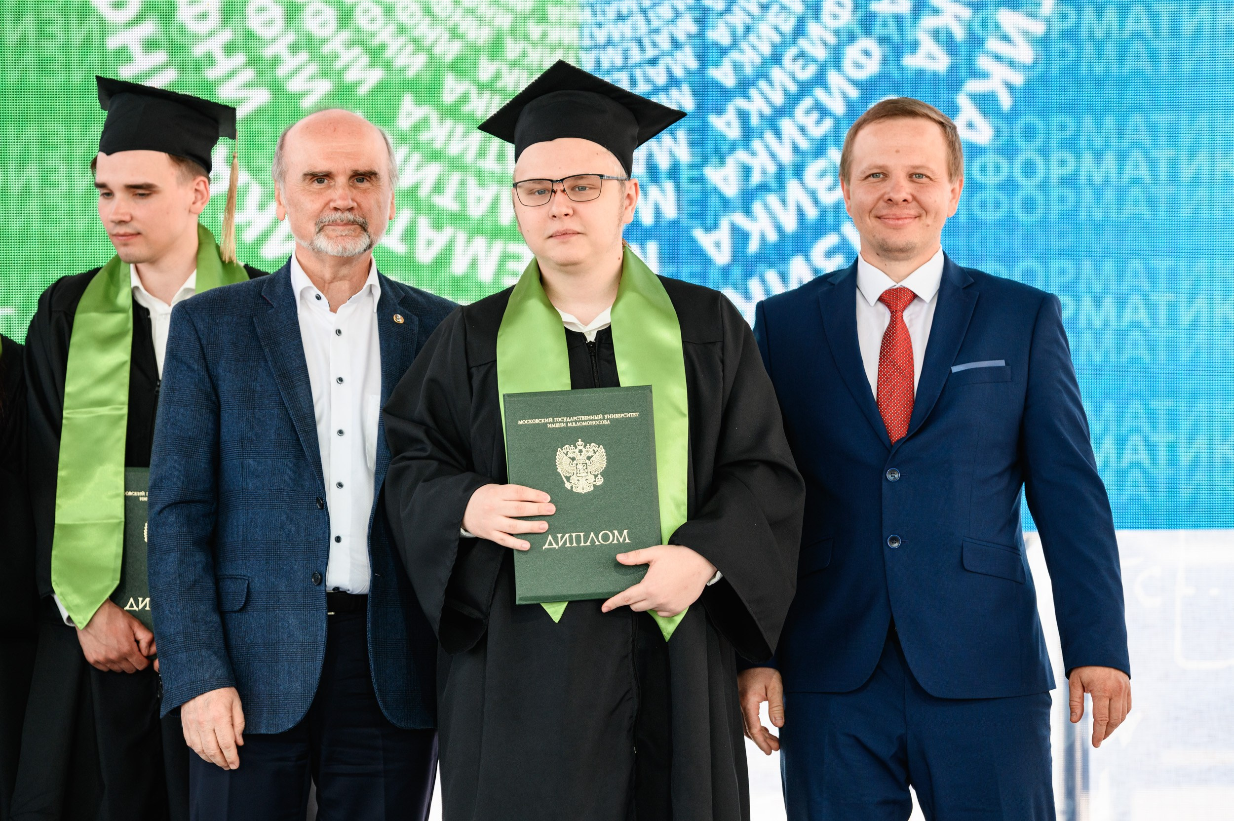 Выпускной МГУ. Фотограф Захваткин Роман